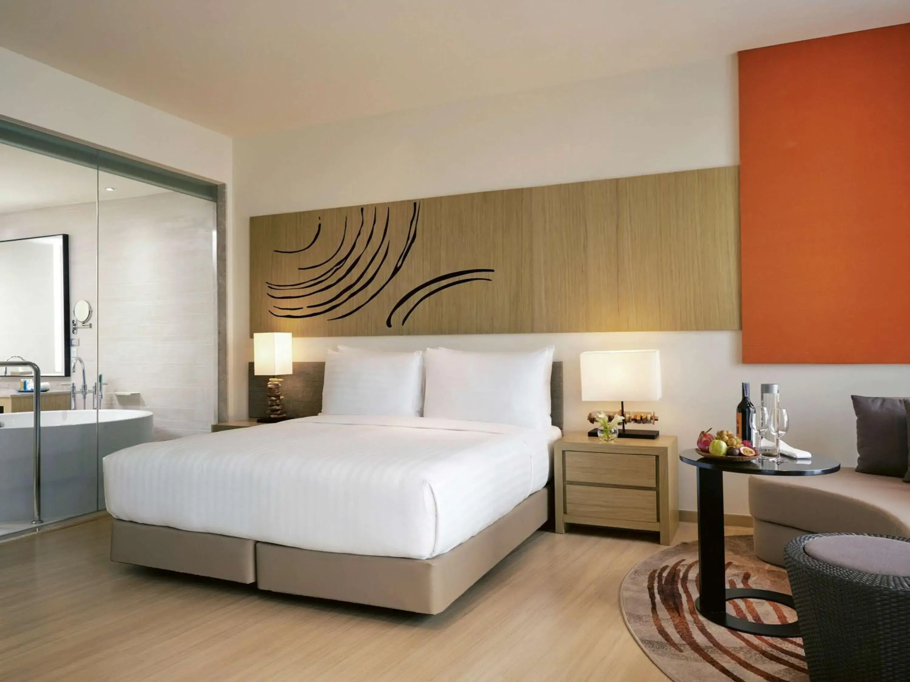 Bedroom, Bed in Mövenpick Siam Hotel Na Jomtien Pattaya