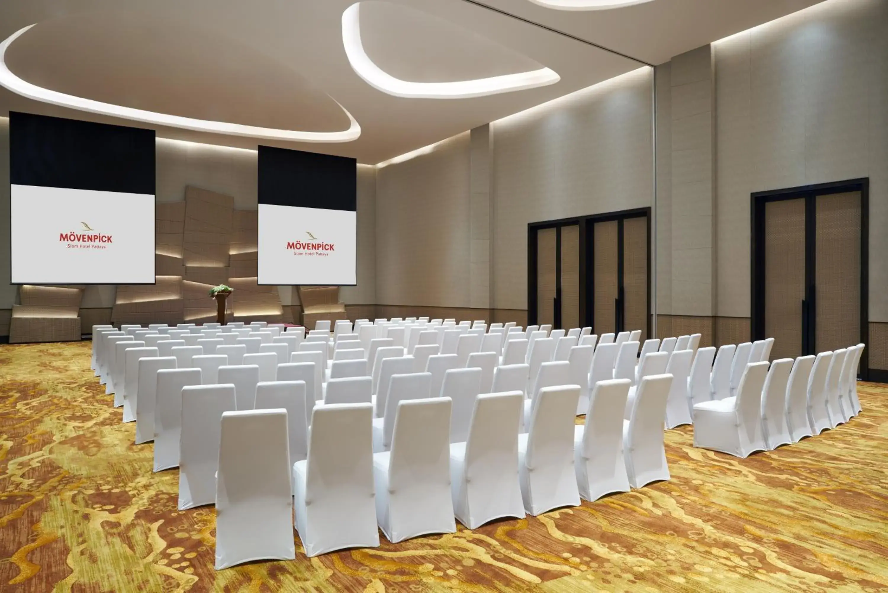 Meeting/conference room, Business Area/Conference Room in Mövenpick Siam Hotel Na Jomtien Pattaya
