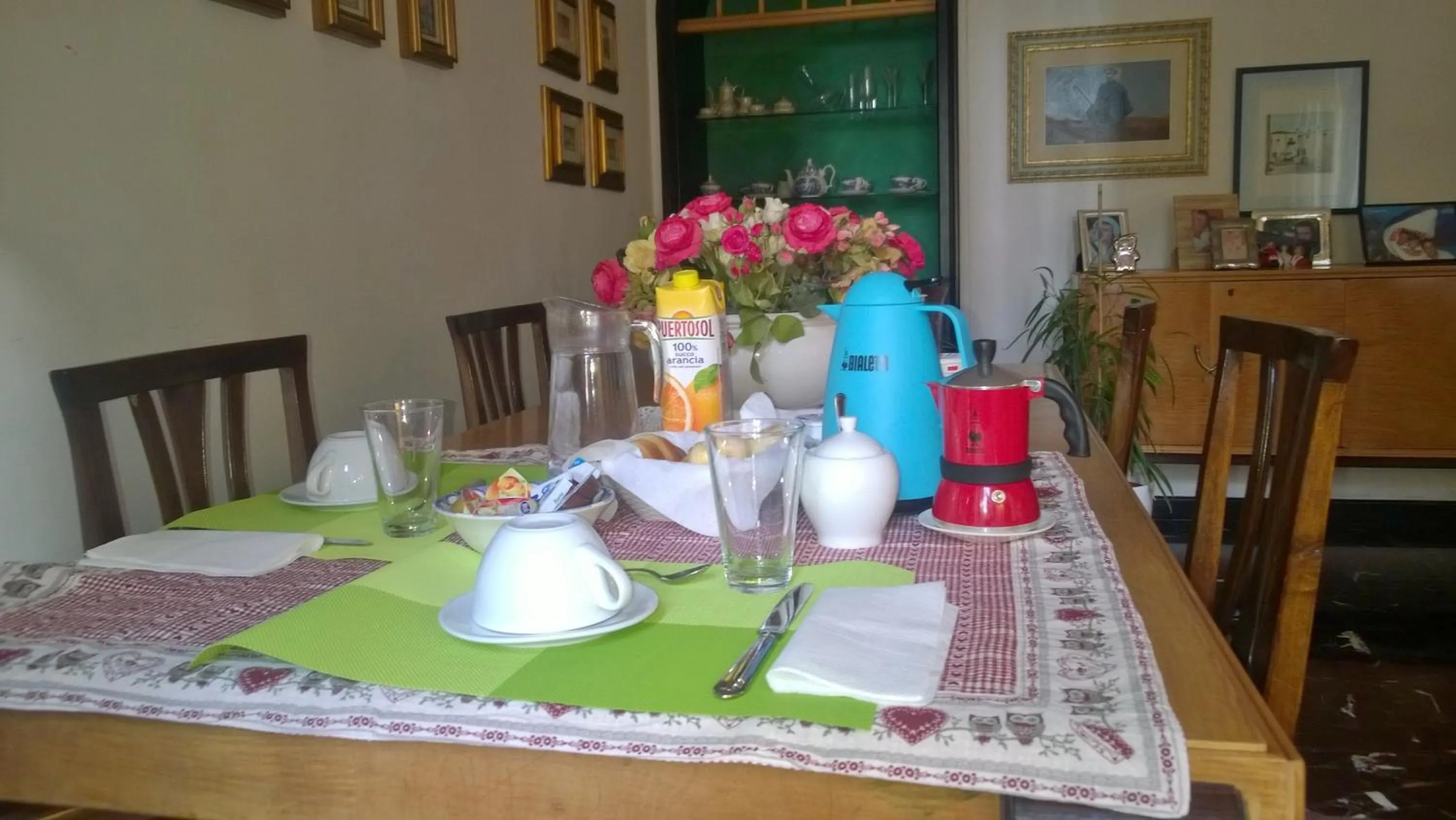 Italian breakfast in Da Claudia