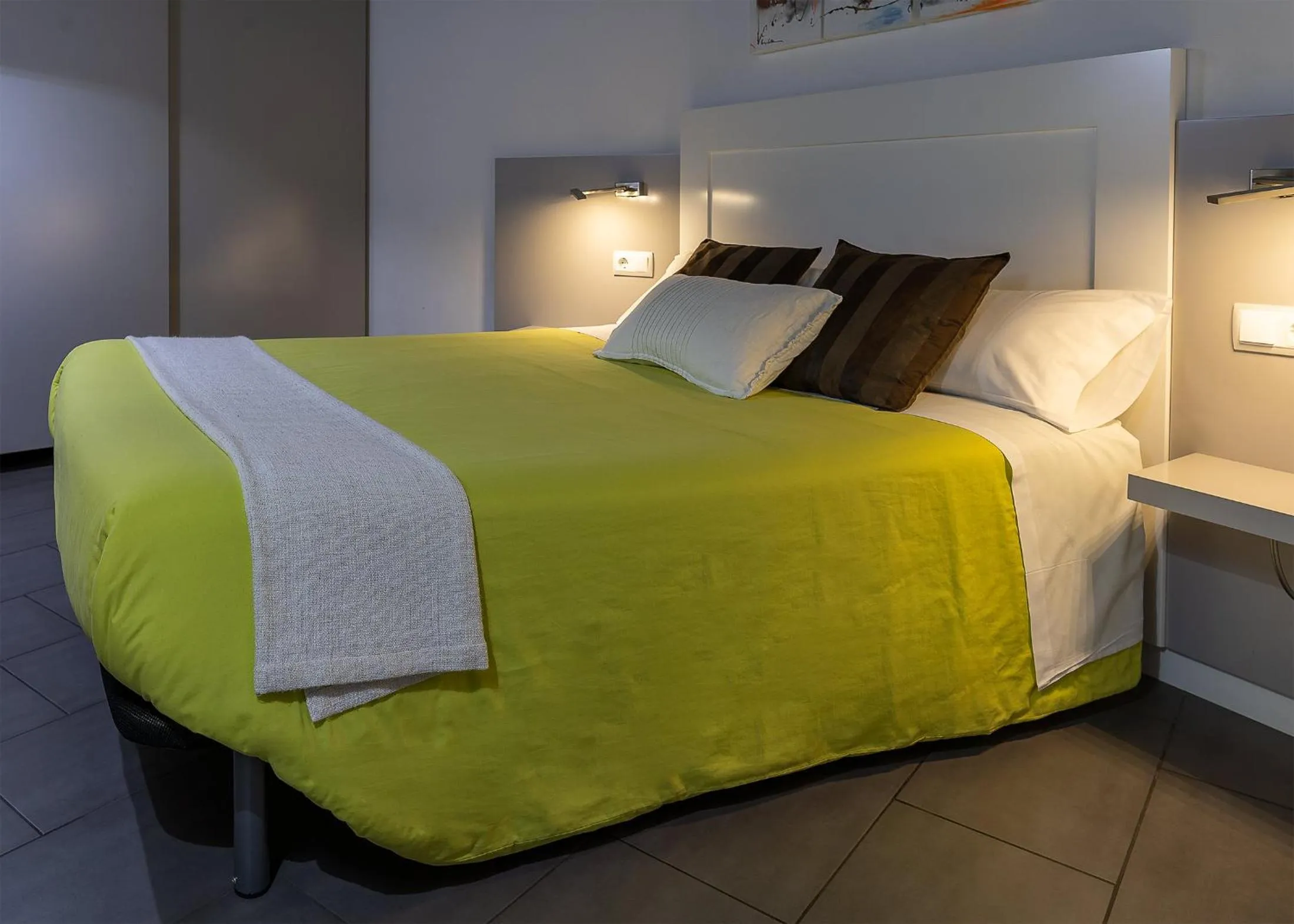 Bedroom, Bed in Apartaments y Habitacions Entre Volcans