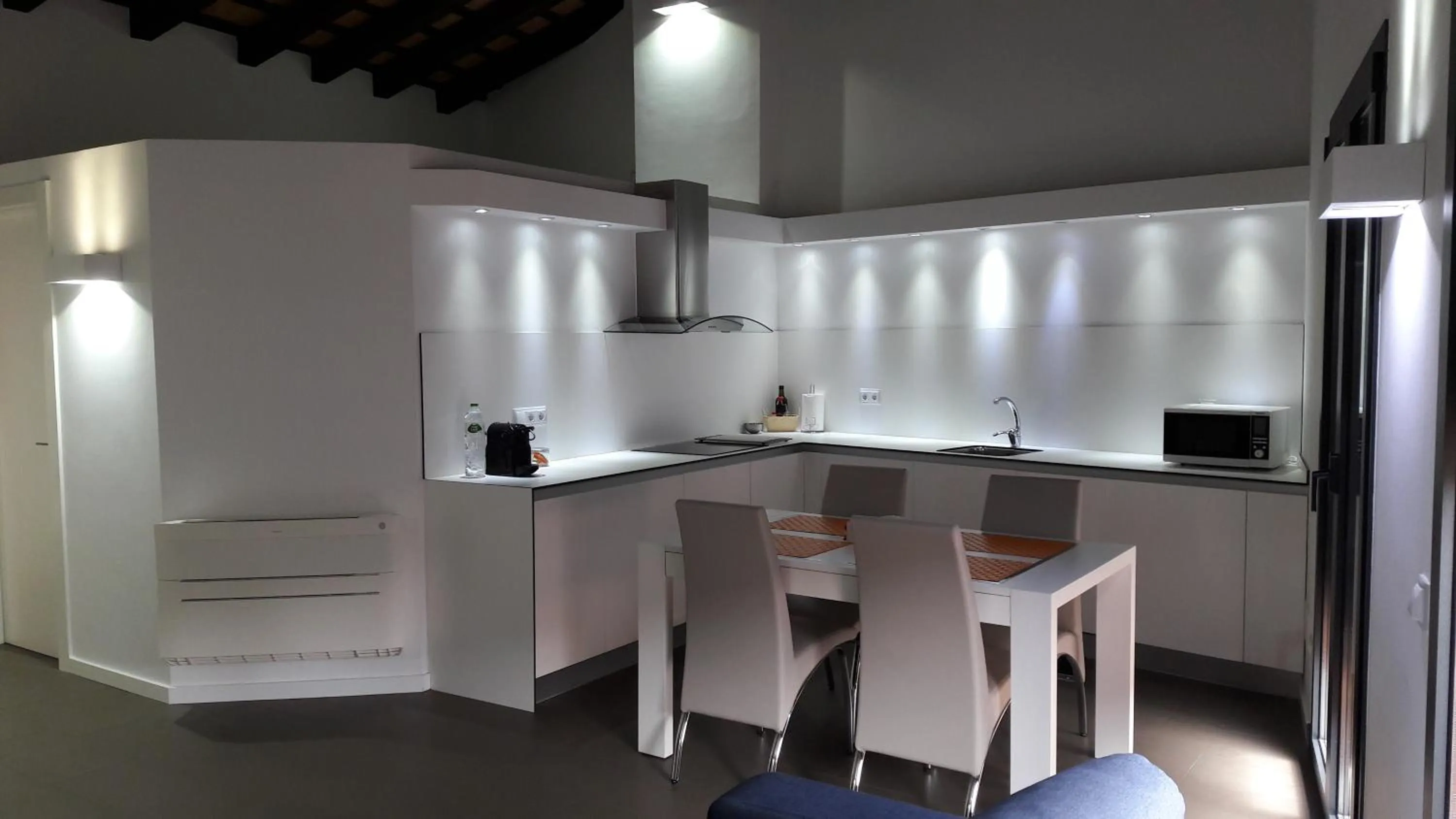 Kitchen or kitchenette in Apartaments y Habitacions Entre Volcans