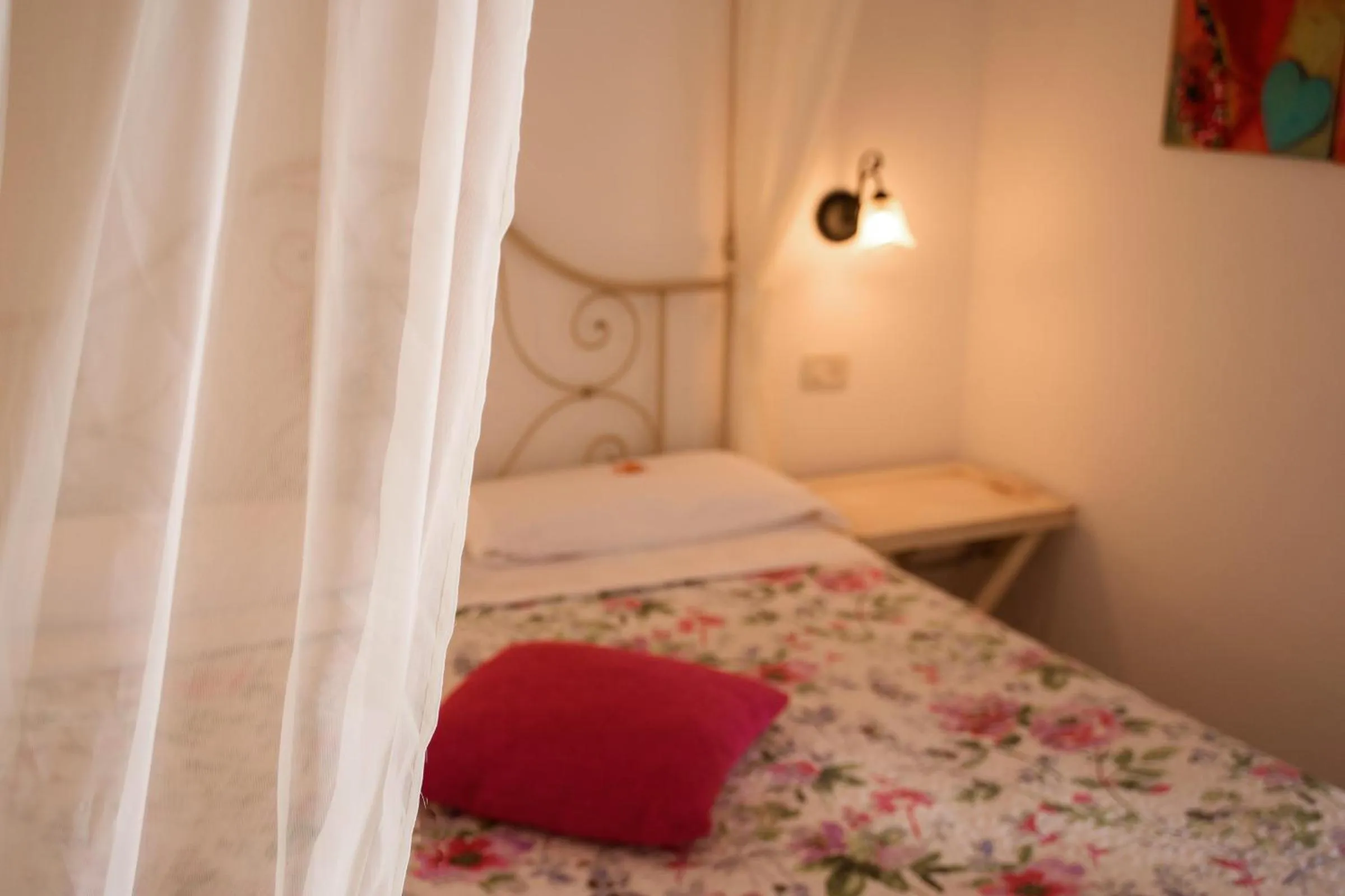 Bed in B&B 8380 Saturnia Terme