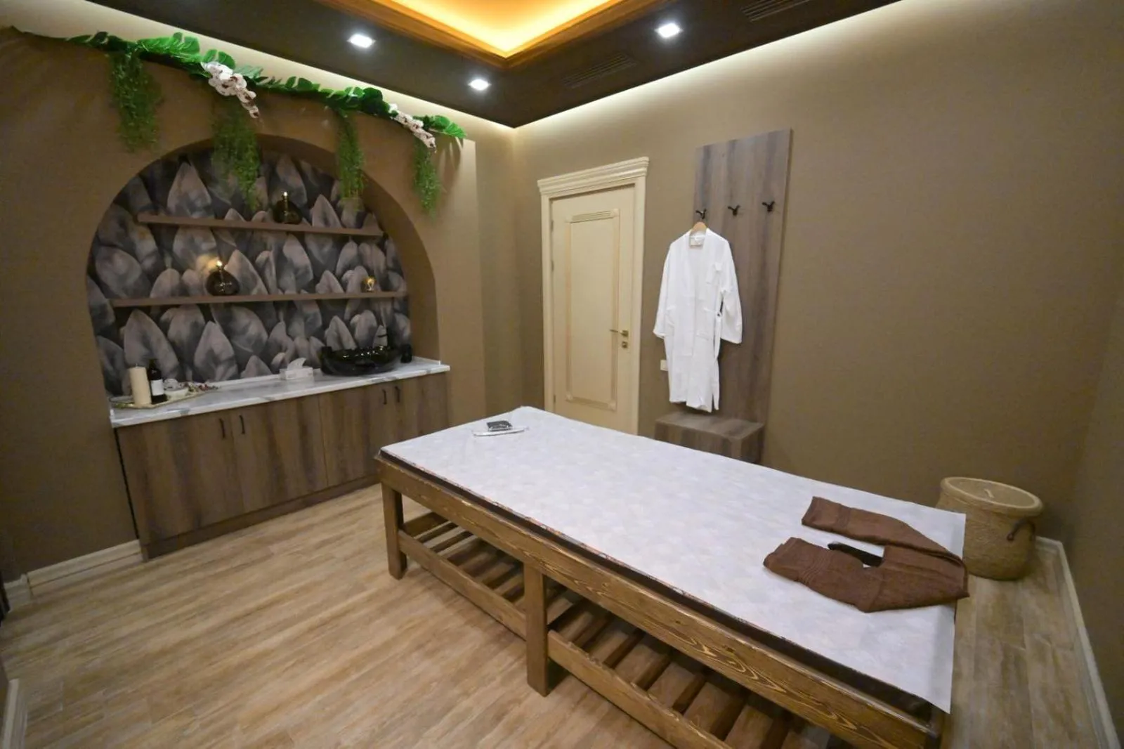 Massage in Venice Hotel Complex