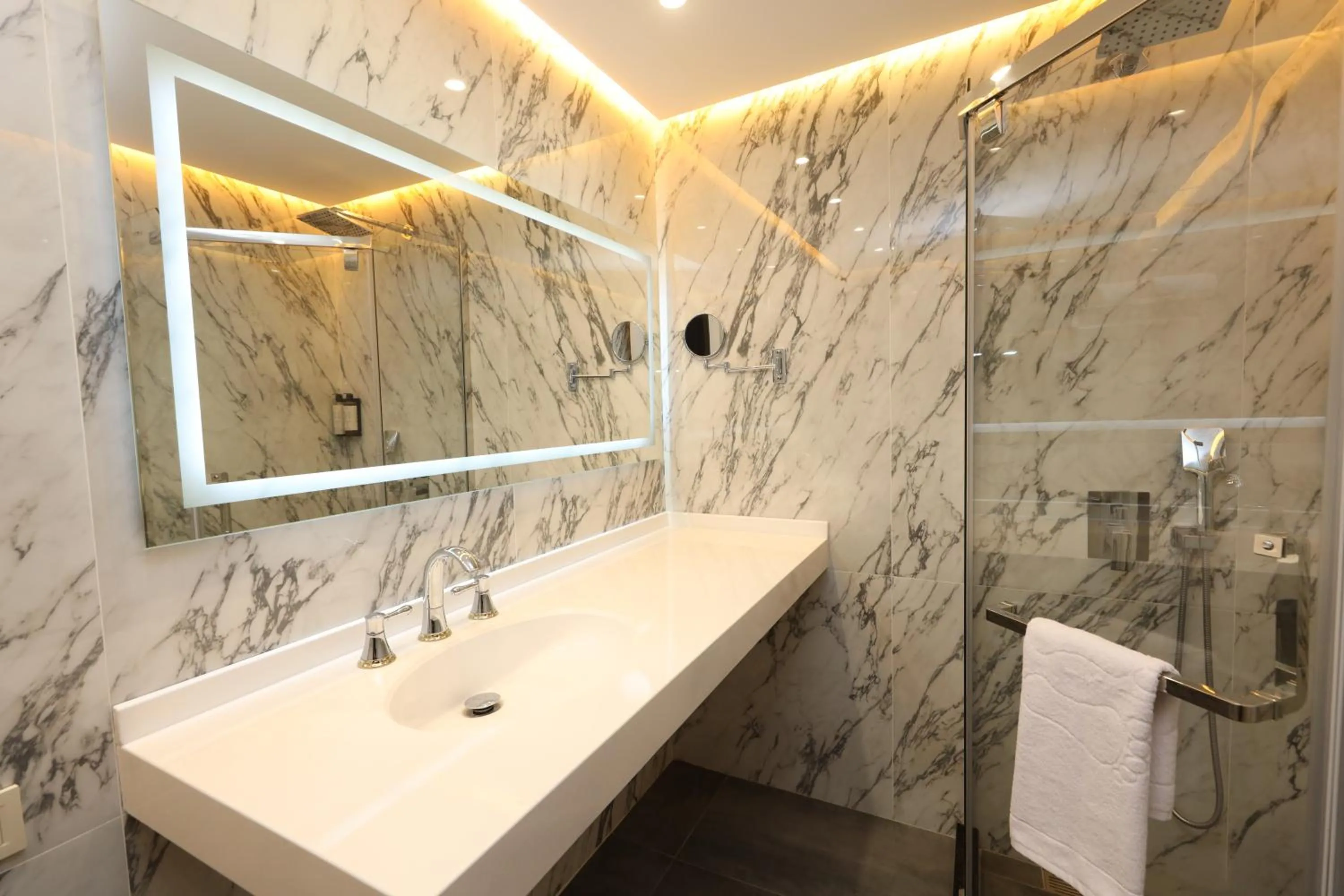 Shower in Venice Hotel Complex