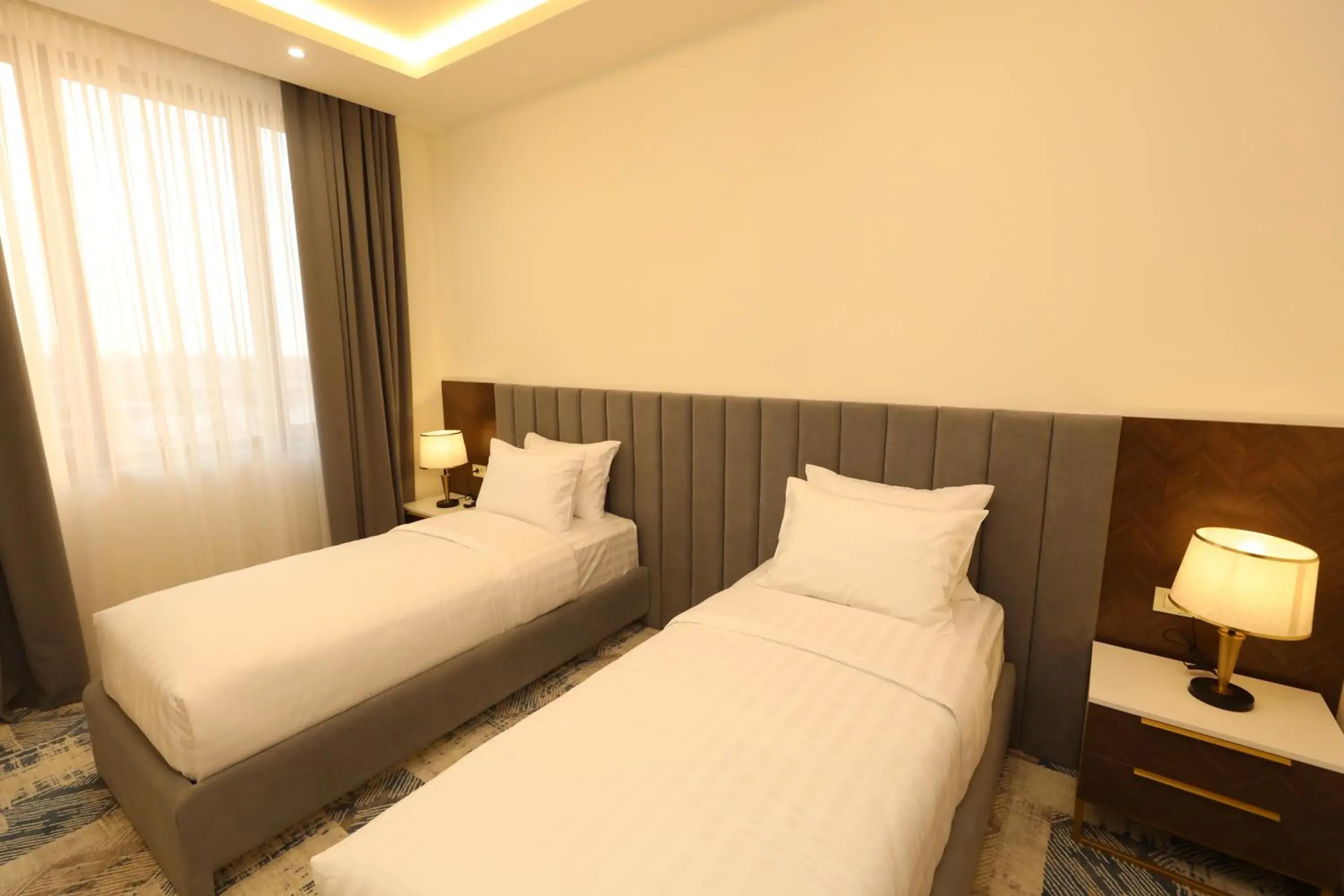 Family Suite - single occupancy in Venice Hotel Complex Family Suite - single occupancy in Venice Hotel Complex