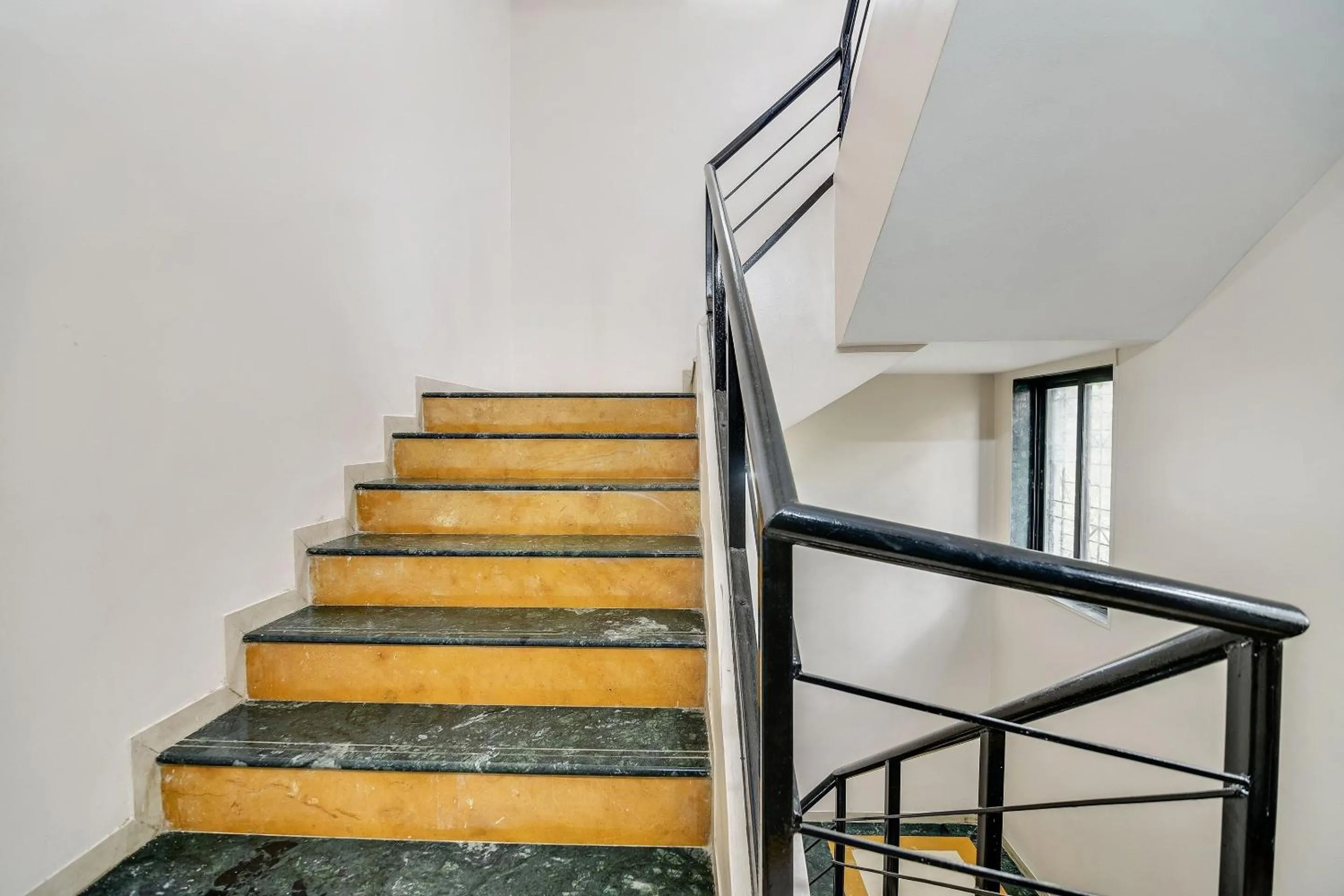 Lobby or reception in Hotel O Kohinoor Residency