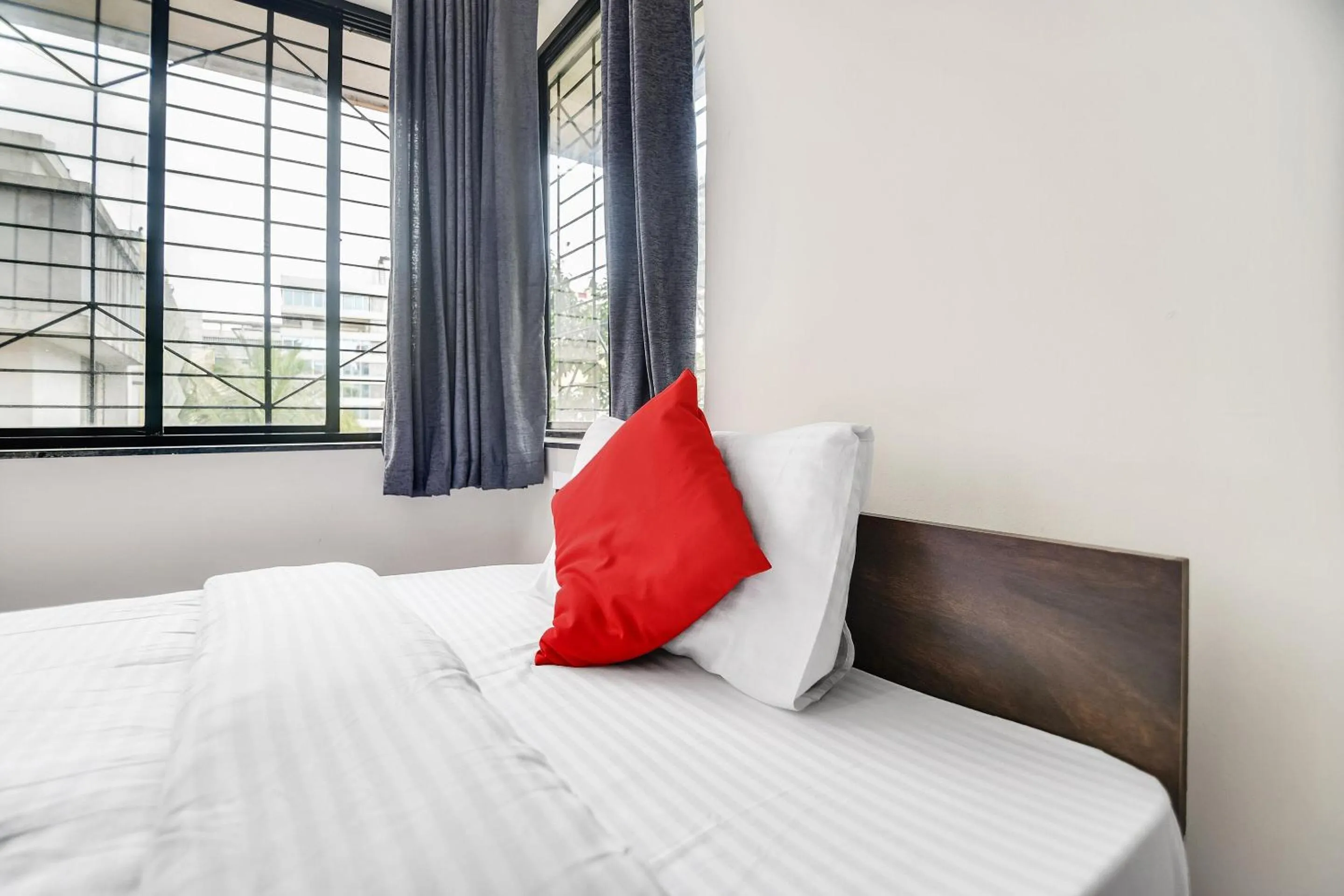 Bedroom, Bed in Hotel O Kohinoor Residency