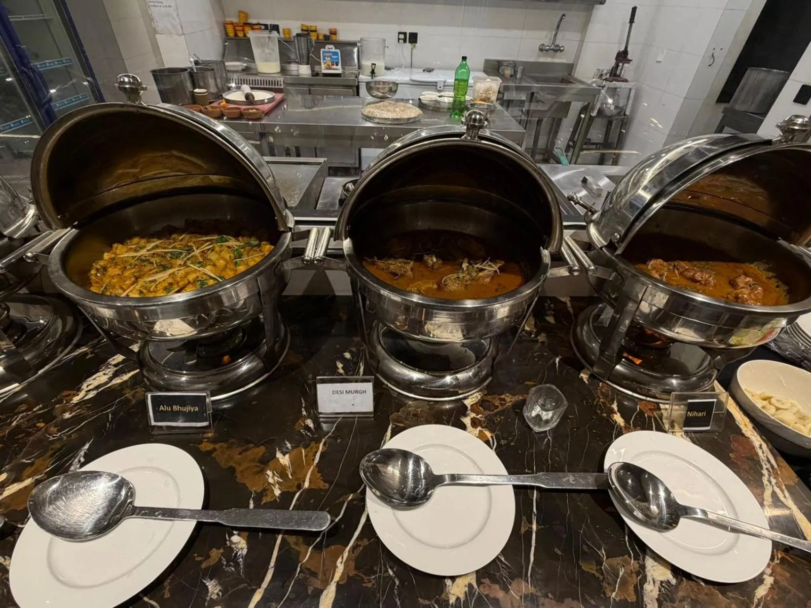 Restaurant/places to eat in Taj Signature Hotel Islamabad