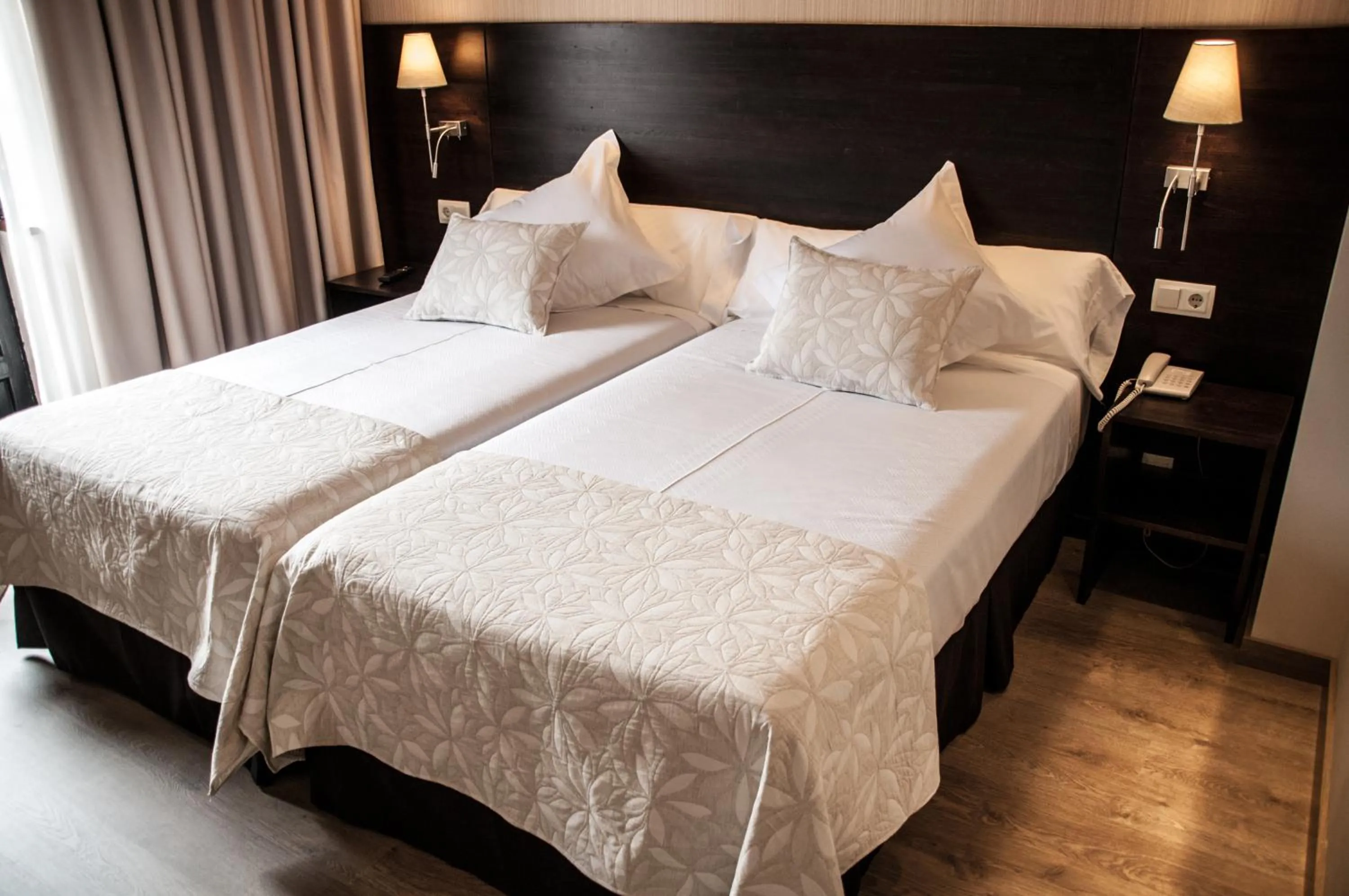 Decorative detail, Bed in Montemar