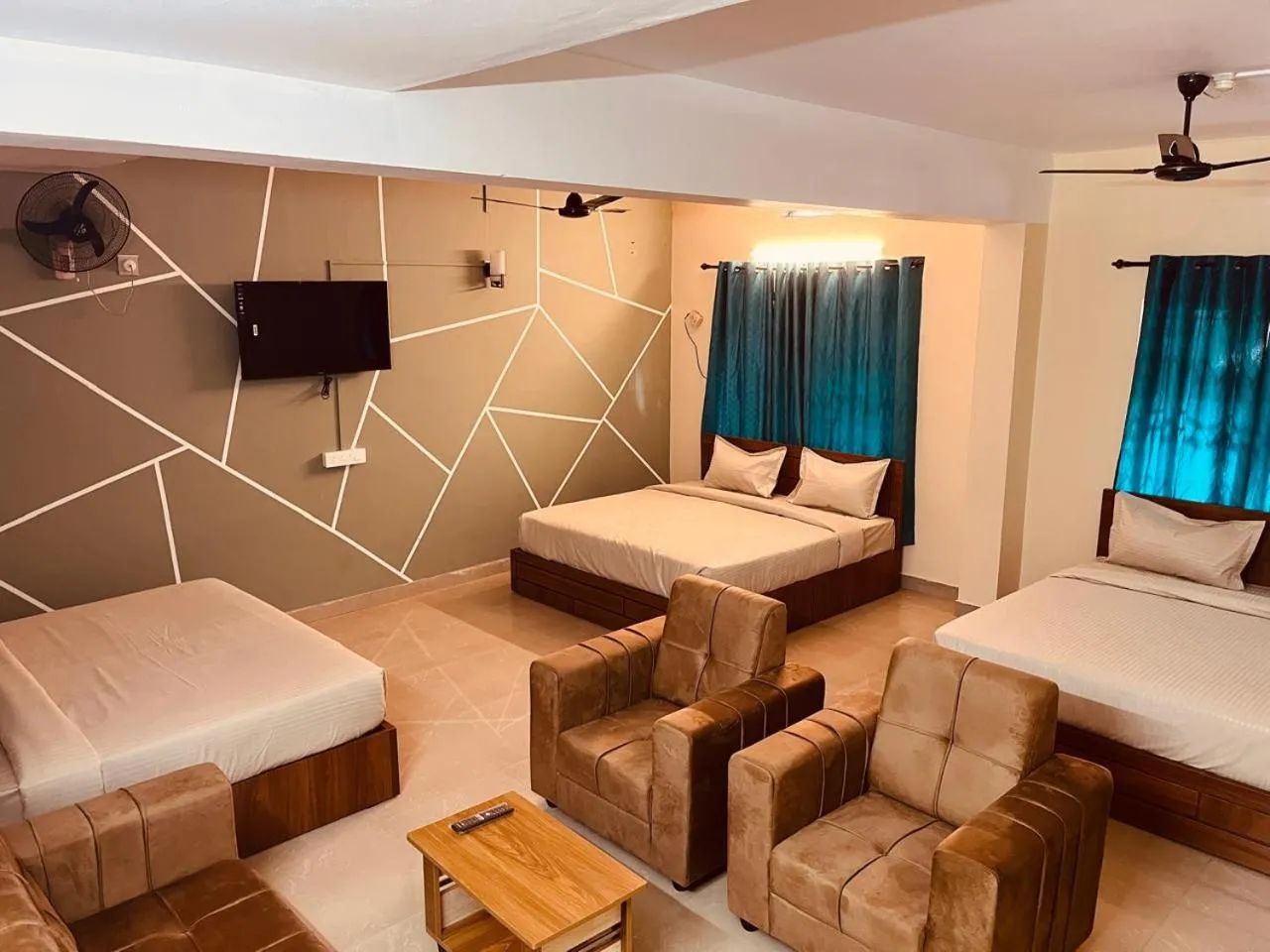 Bed in Hill View Residency