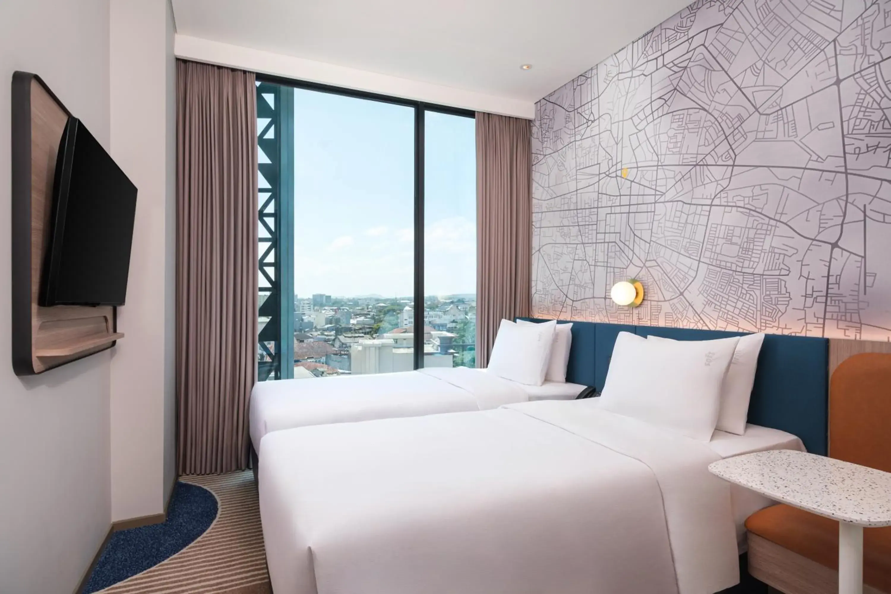 Standard Twin Room - Non-Smoking in Holiday Inn Express Bandung Braga by IHG Standard Twin Room - Non-Smoking in Holiday Inn Express Bandung Braga by IHG