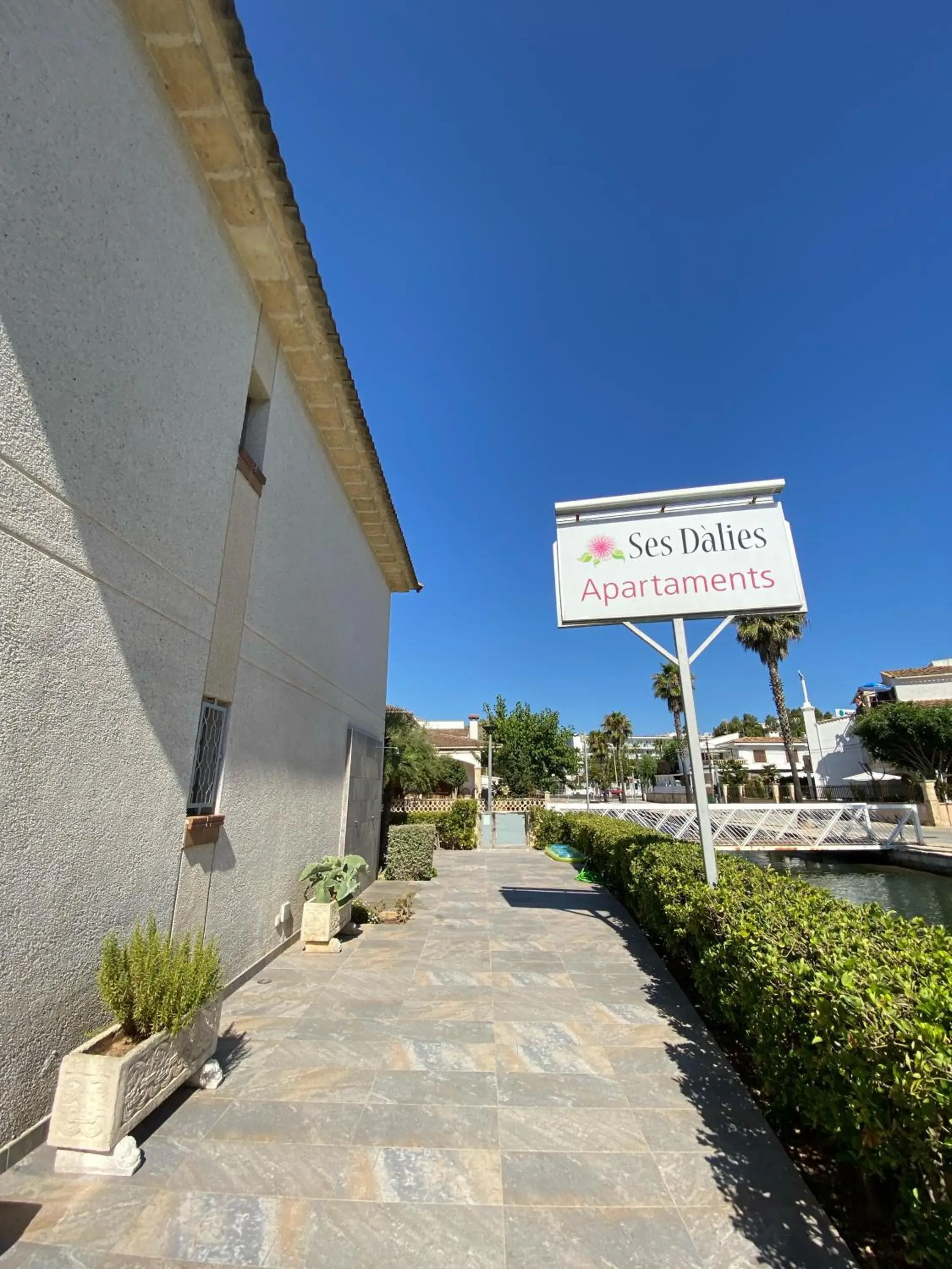 Property building in Apartaments Ses Dàlies Property building in Apartaments Ses Dàlies