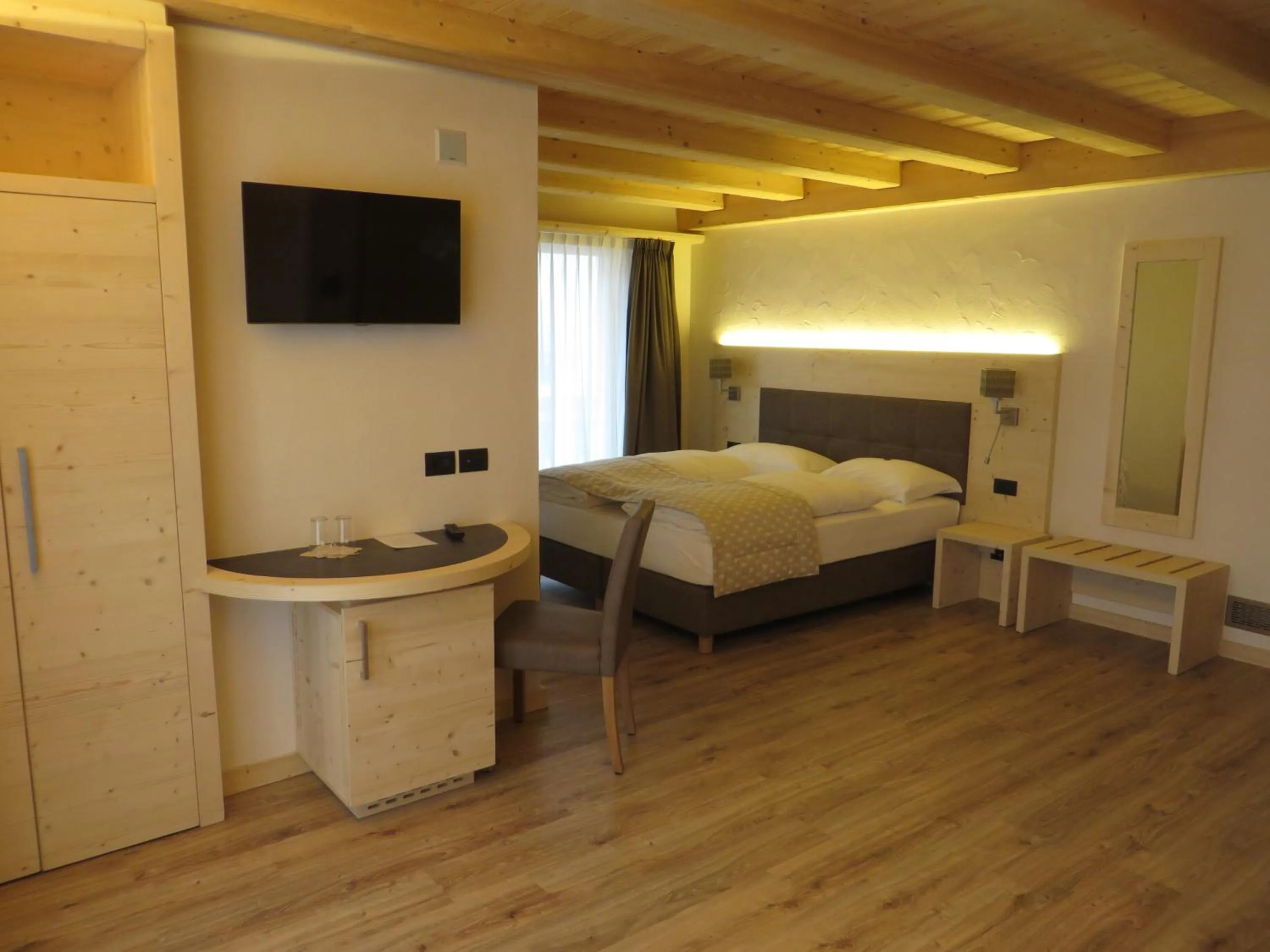 Photo of the whole room, Bed in B&B Ecohotel Chalet des Alpes