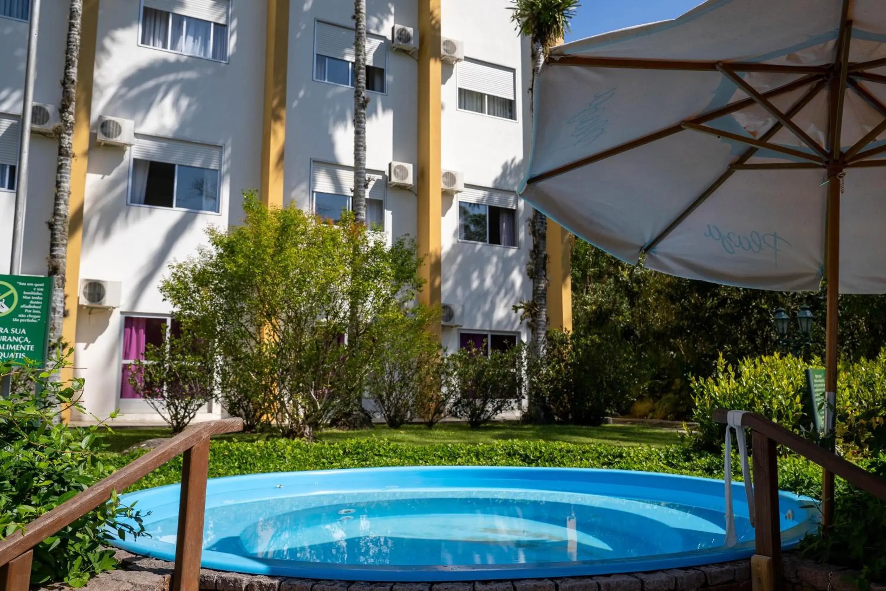 Pool view in Plaza Caldas da Imperatriz Resort & Spa Pool view in Plaza Caldas da Imperatriz Resort & Spa