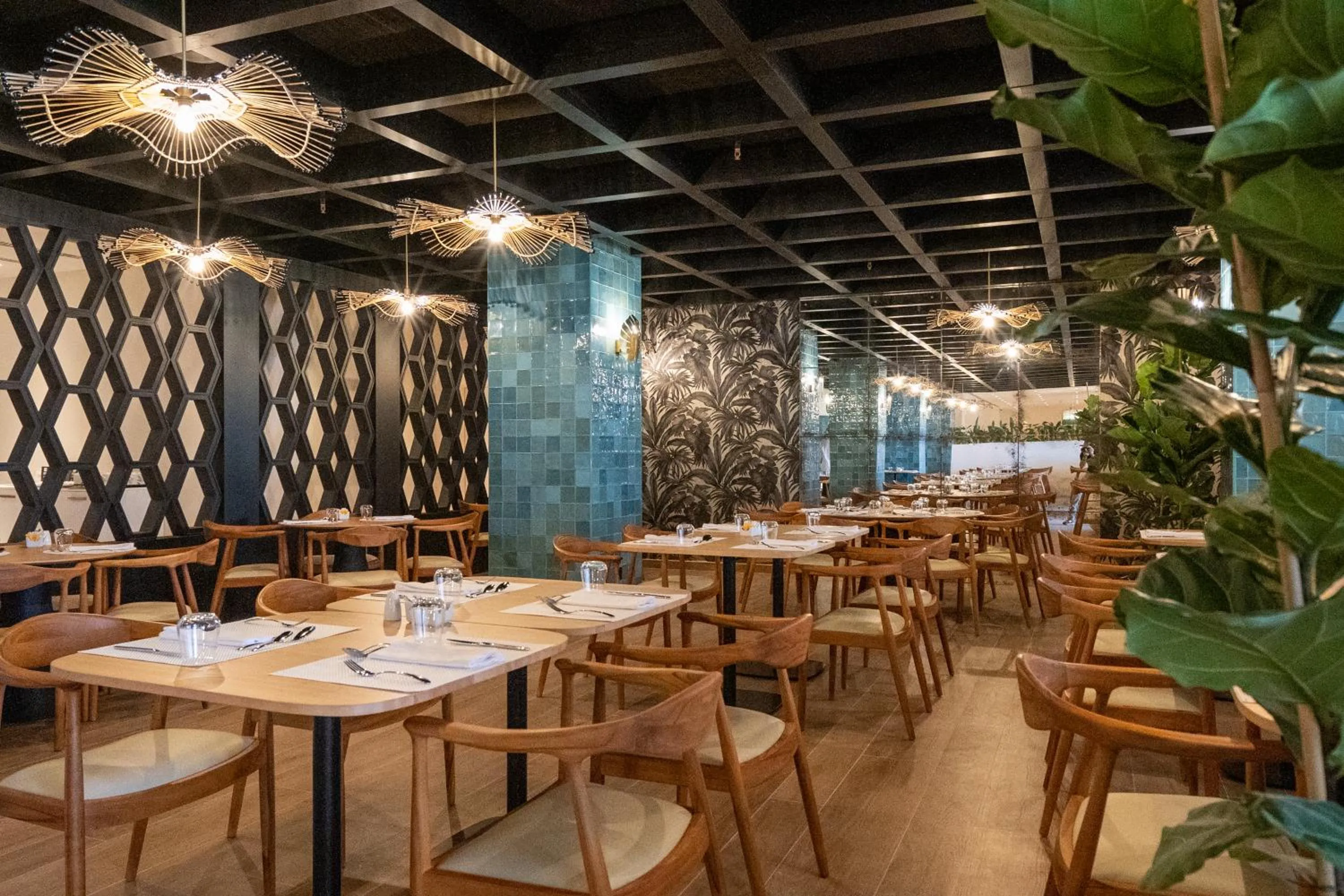 Restaurant/places to eat in TRS Ibiza Hotel - Adults Only