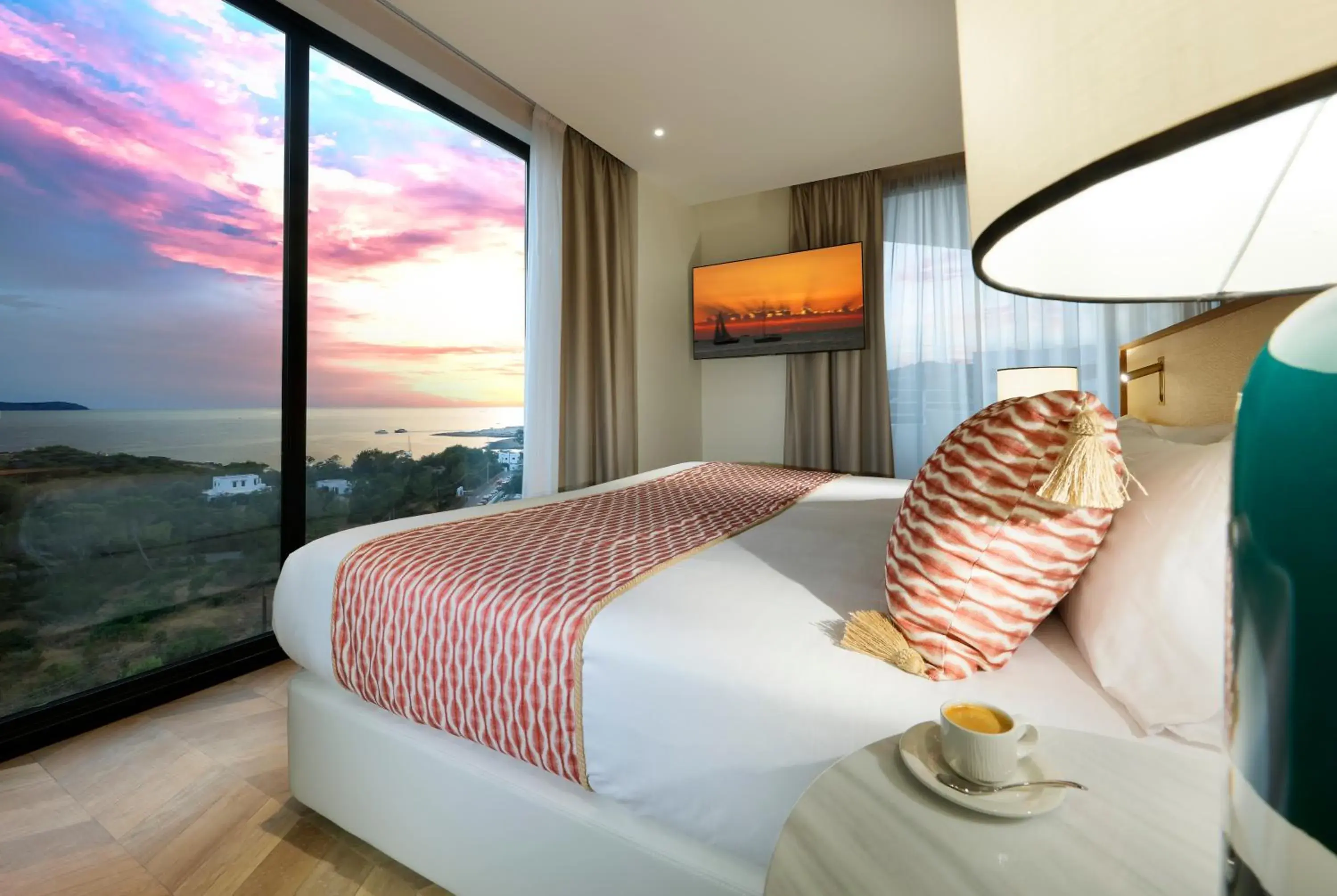 Suite with Panoramic Sea View in TRS Ibiza Hotel - Adults Only Suite with Panoramic Sea View in TRS Ibiza Hotel - Adults Only