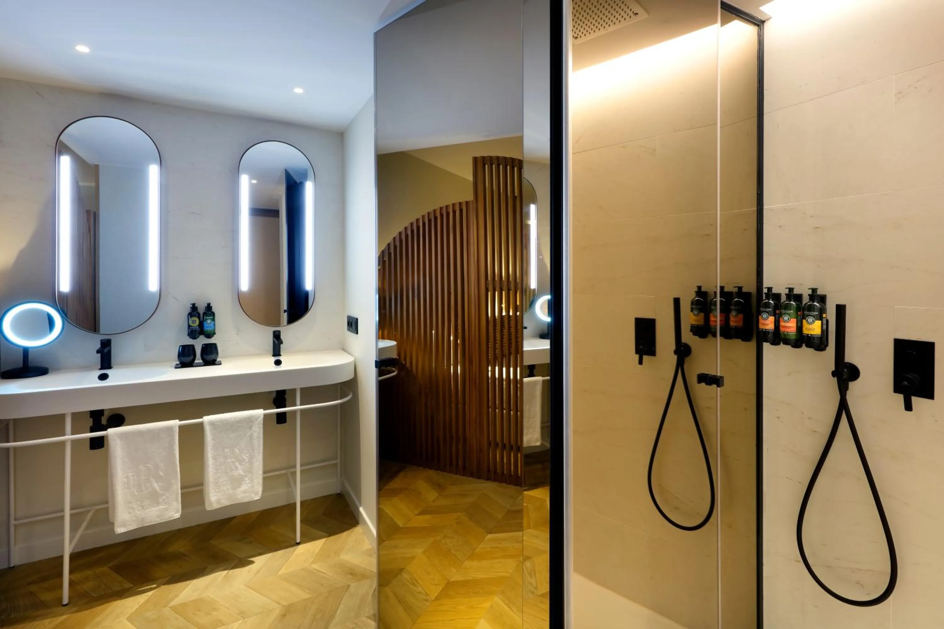 Shower in TRS Ibiza Hotel - Adults Only