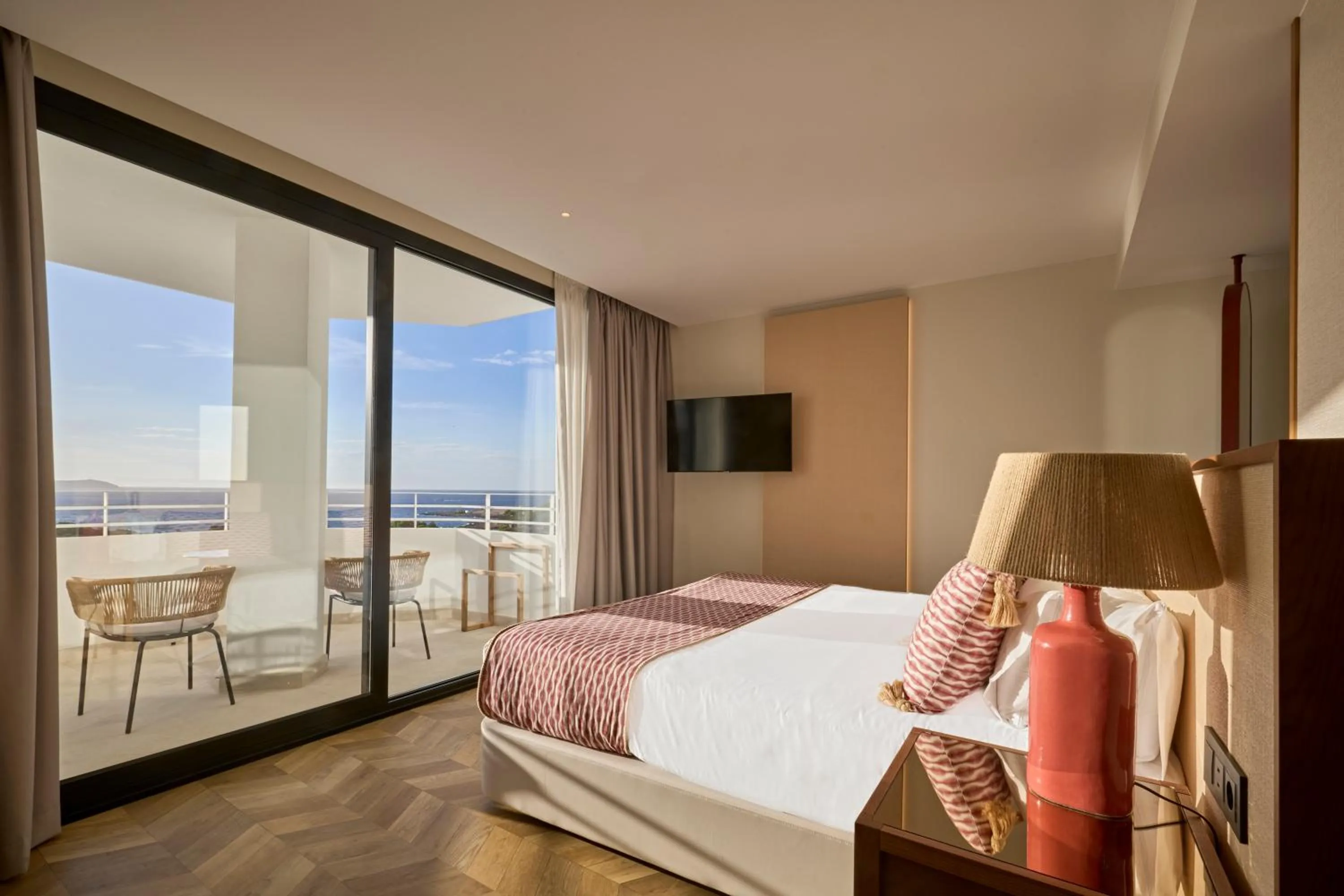 View (from property/room), Bed in TRS Ibiza Hotel - Adults Only