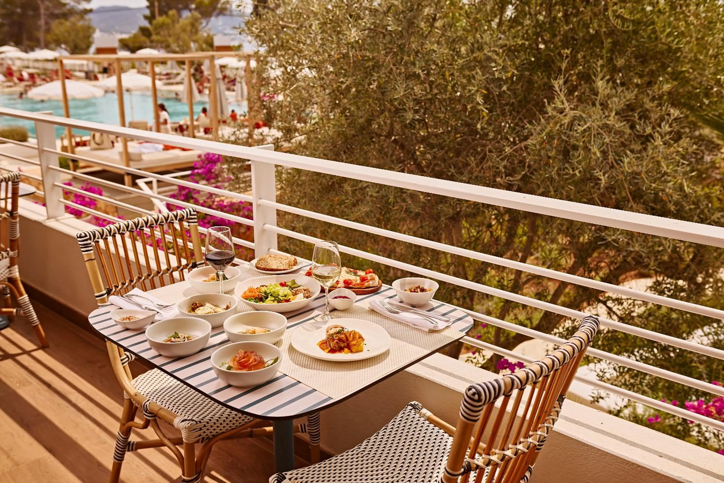 Restaurant/places to eat in TRS Ibiza Hotel - Adults Only