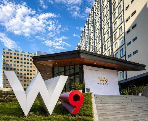 W9 Hotel and Resorts near Manila Airport W9 Hotel and Resorts near Manila Airport