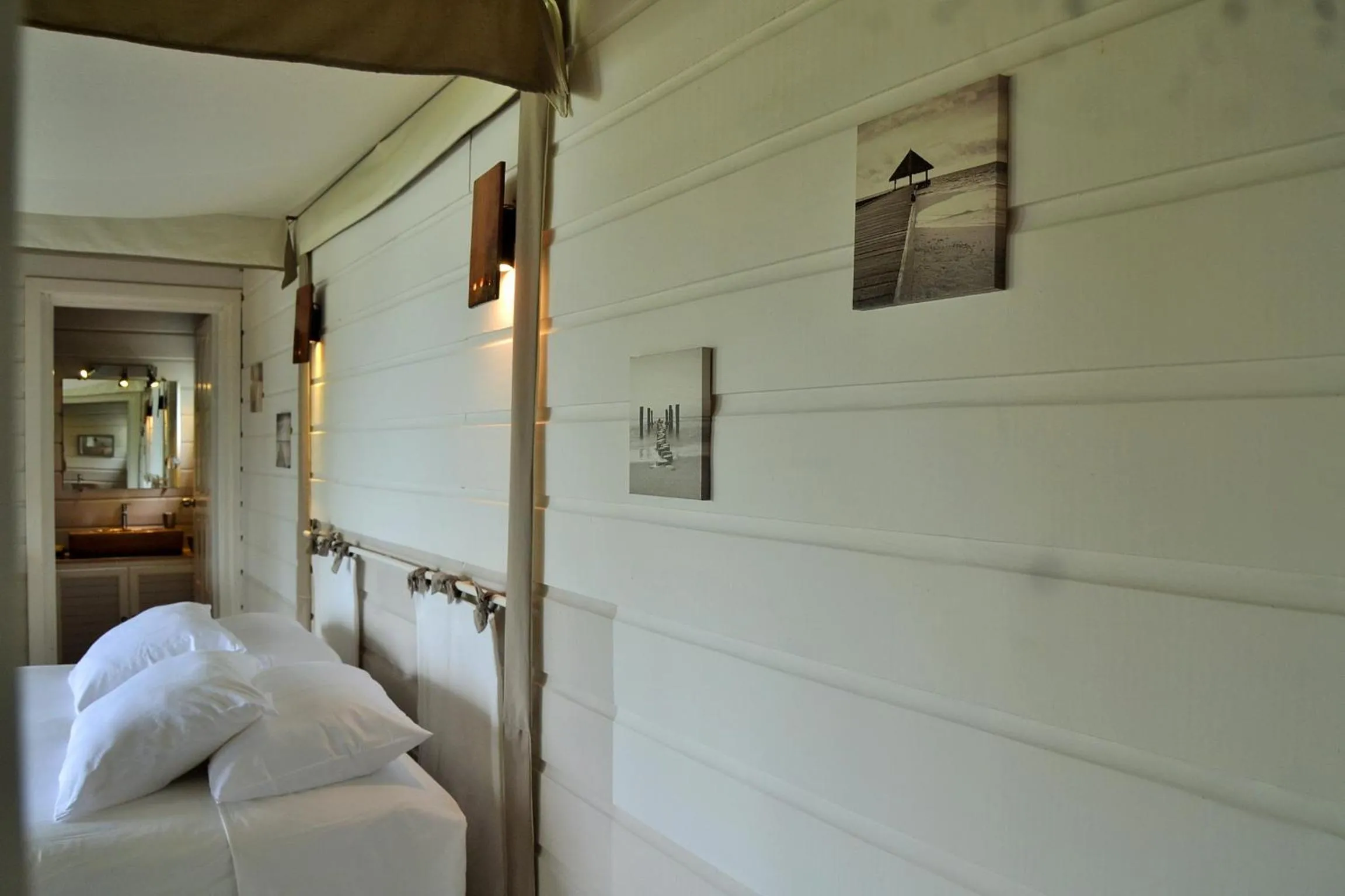 Bed in Nathylodge