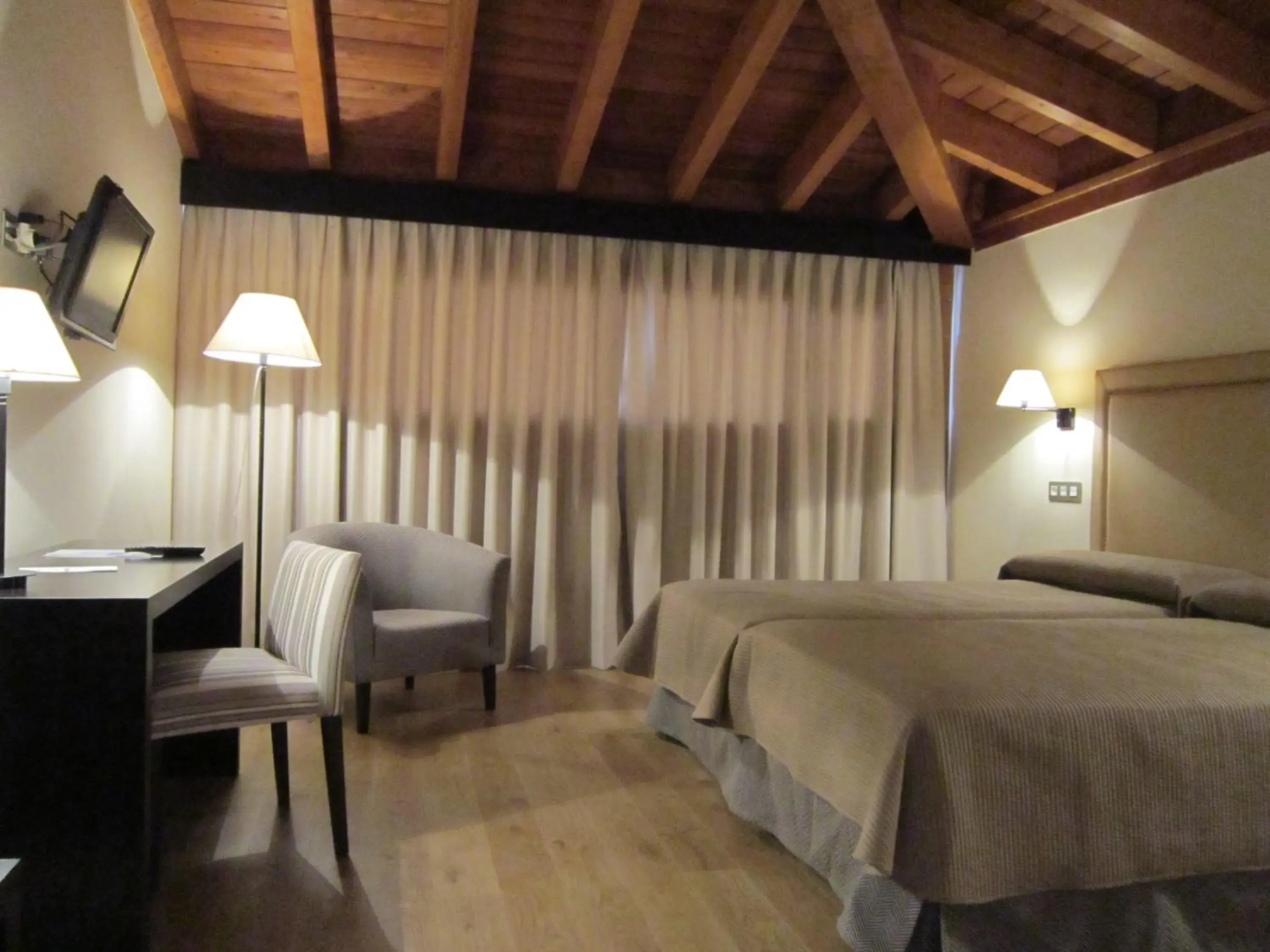 Superior Twin Room with Spa Access - single occupancy in Balneario Cervantes Superior Twin Room with Spa Access - single occupancy in Balneario Cervantes