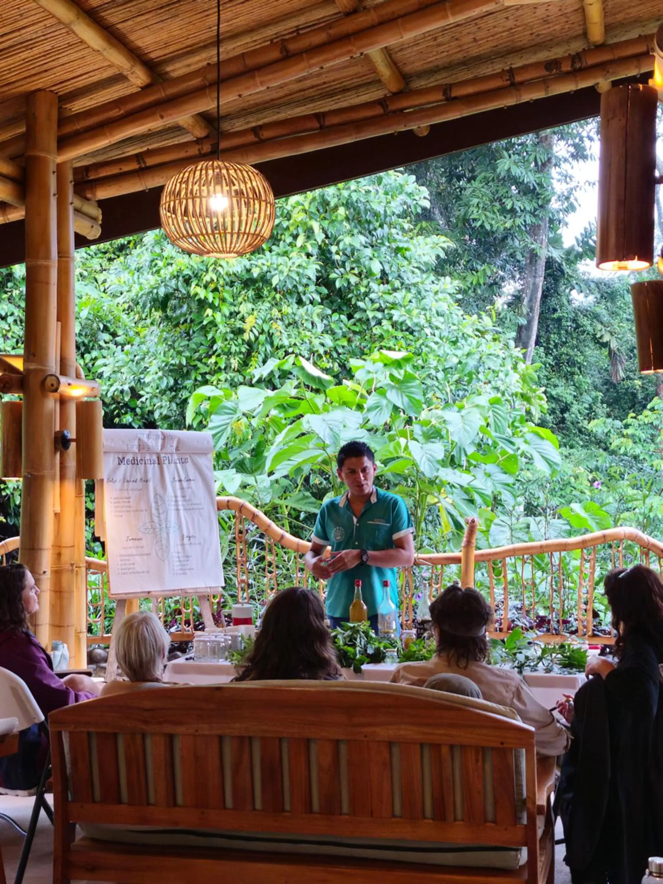 Entertainment in Finca Luna Nueva Lodge