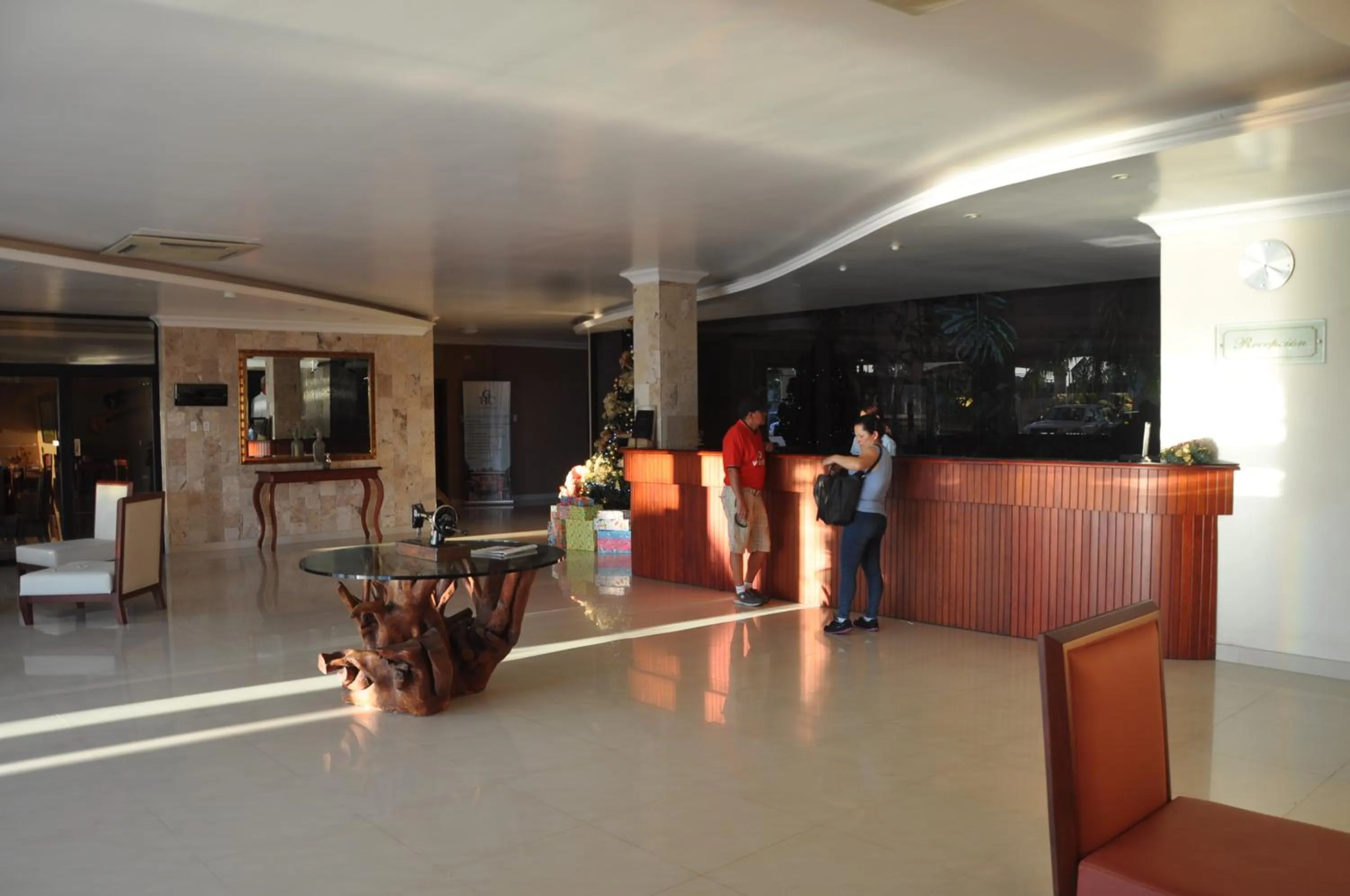 Business facilities in Gran Hotel De Lago - El Coca