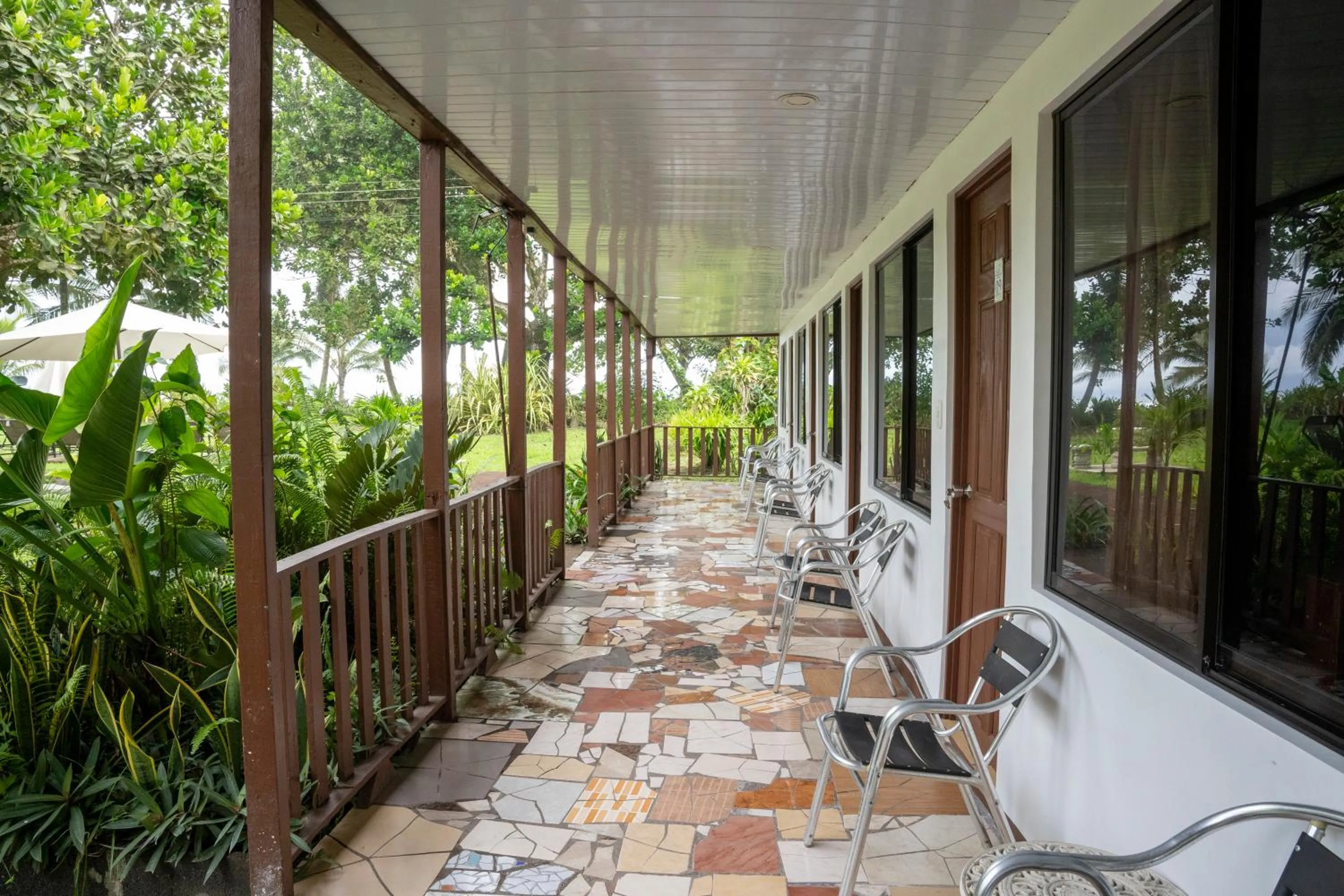 Spring in Hotel Tortuguero Beachfront