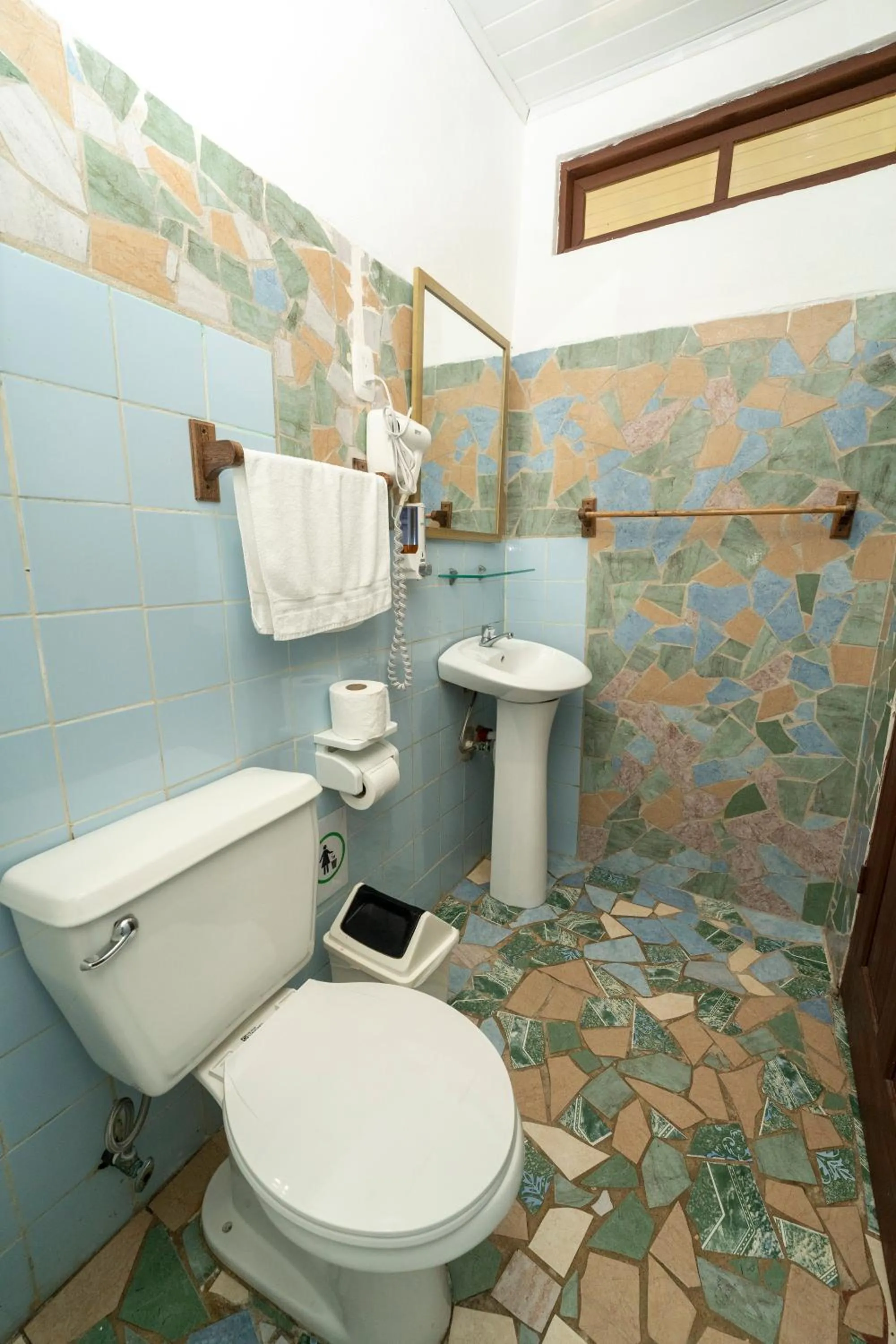 Bathroom in Hotel Tortuguero Beachfront