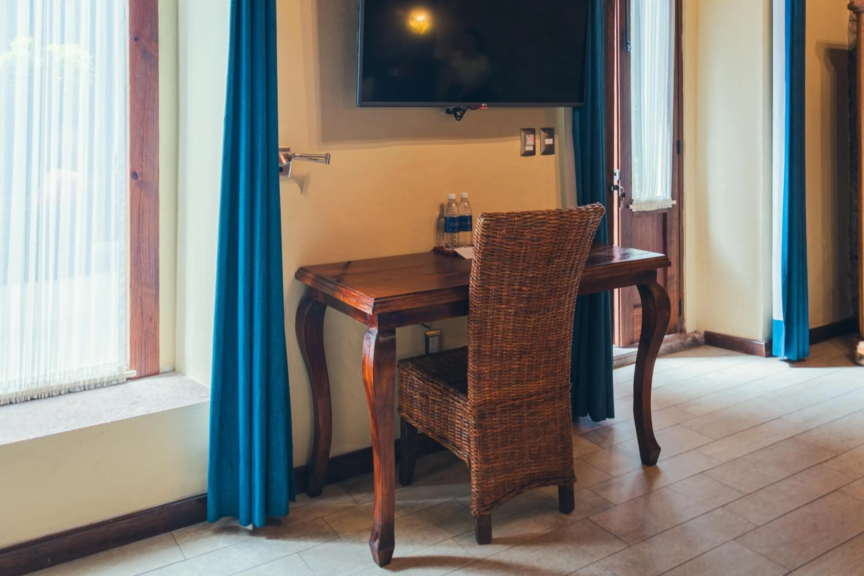 TV and multimedia in Hotel Boutique Casa Altamira