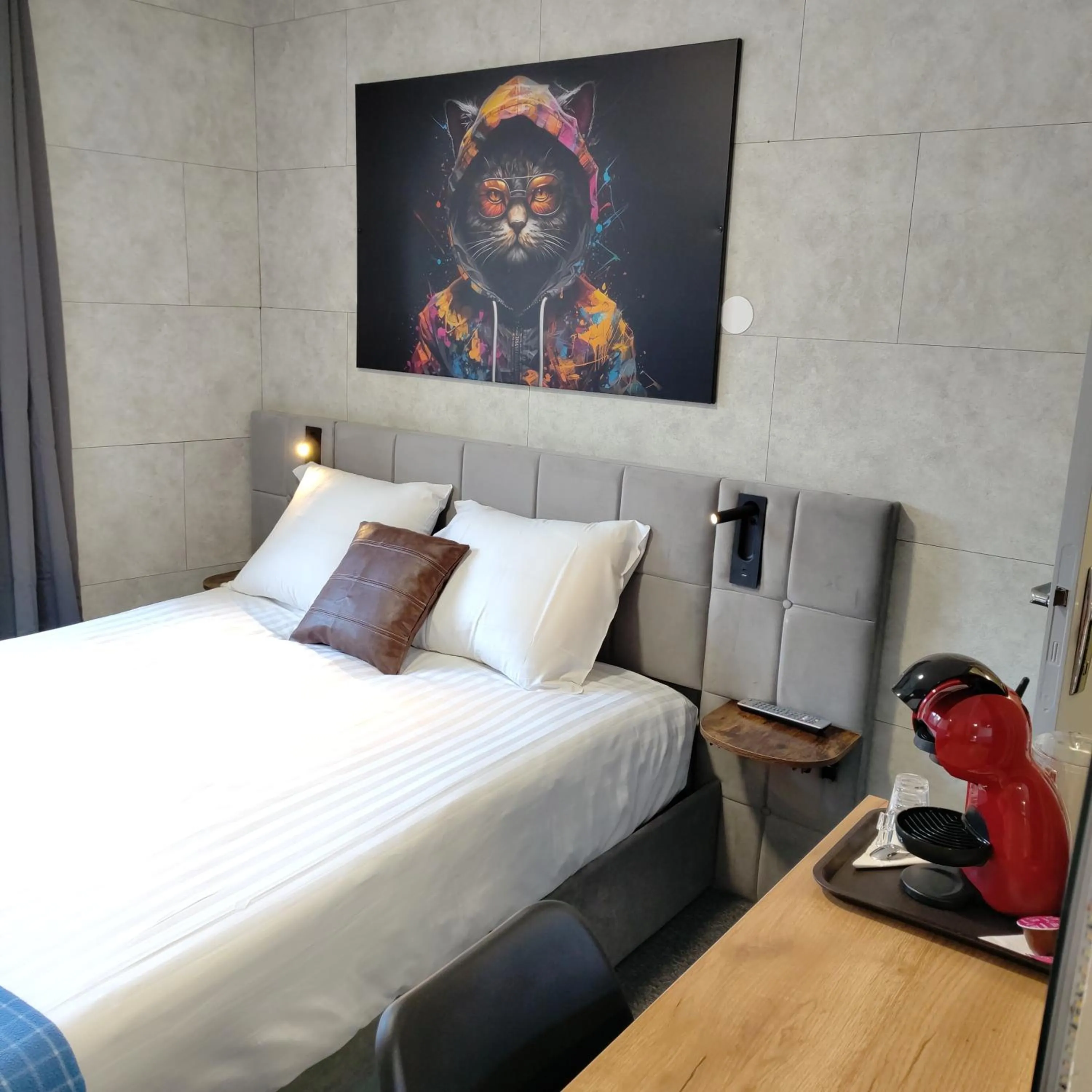 Economy Double Room in Hôtel Saint Daniel