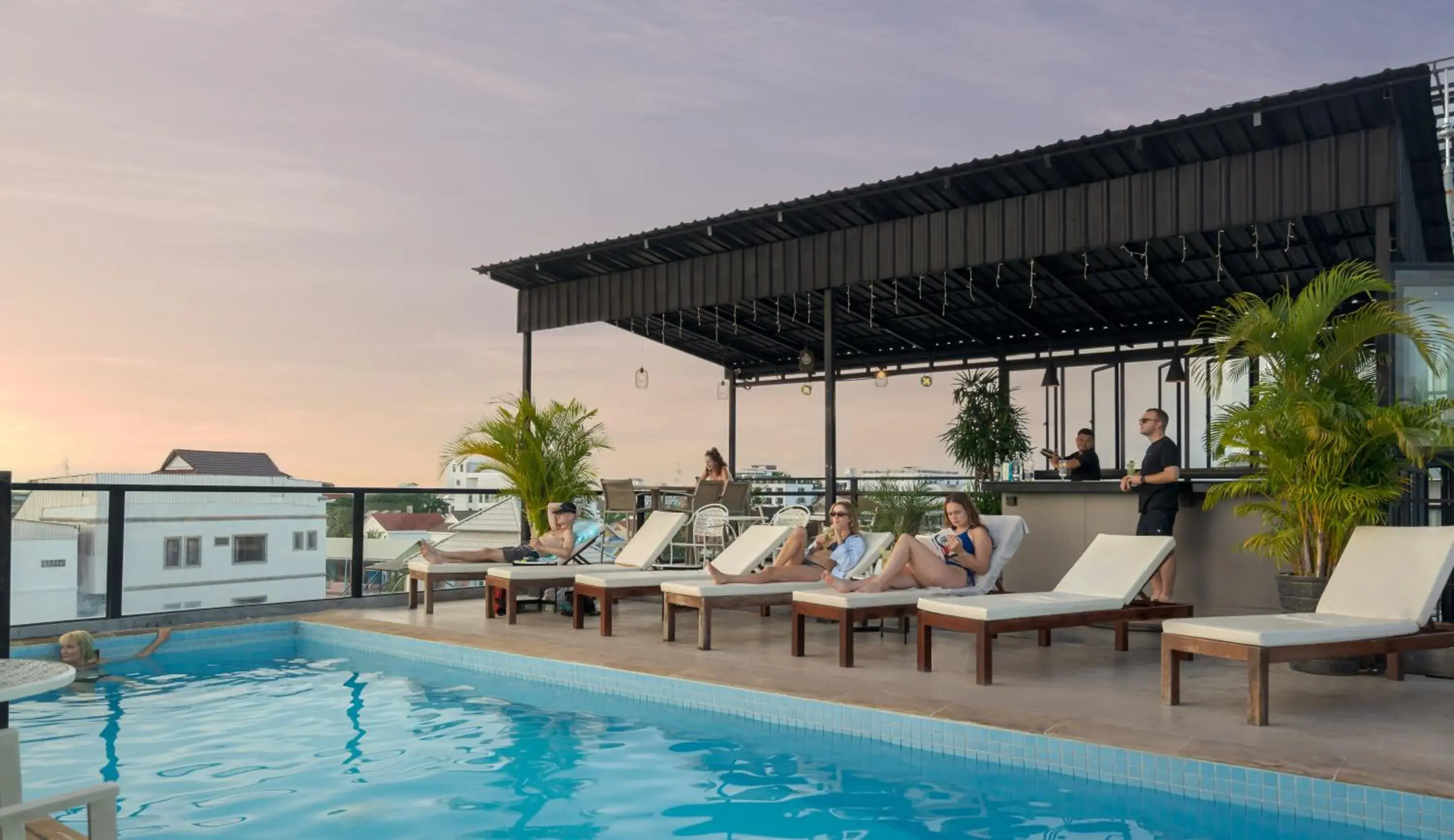 Lounge or bar in Onederz Siem Reap Lounge or bar in Onederz Siem Reap