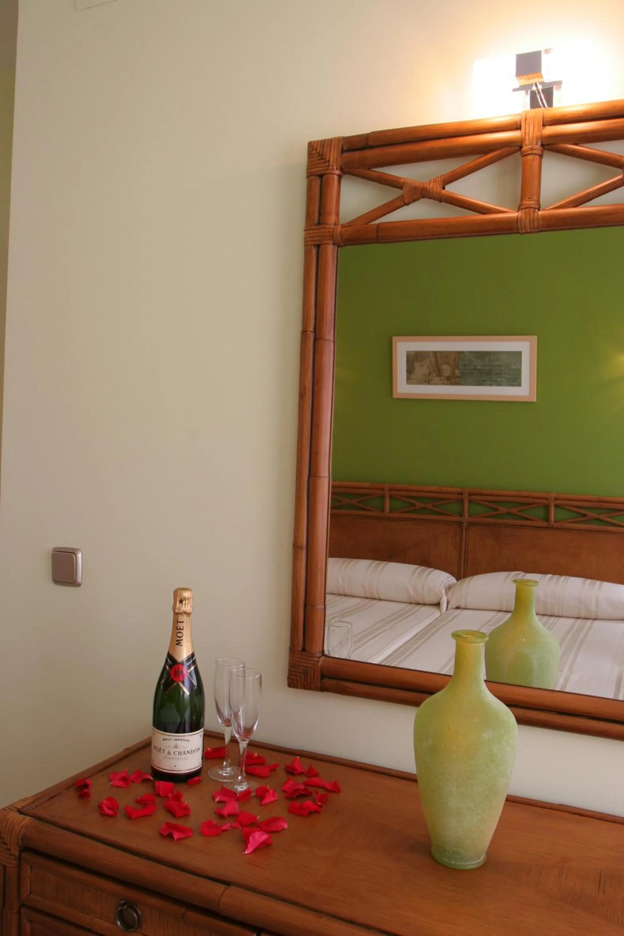 Decorative detail, Bed in Hotel Restaurante Casa Julia