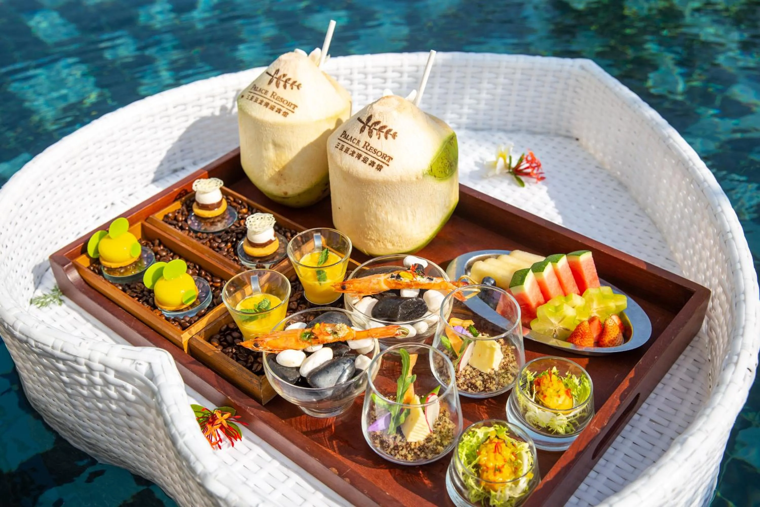 Drinks in Palace Resort Yalong Bay Sanya