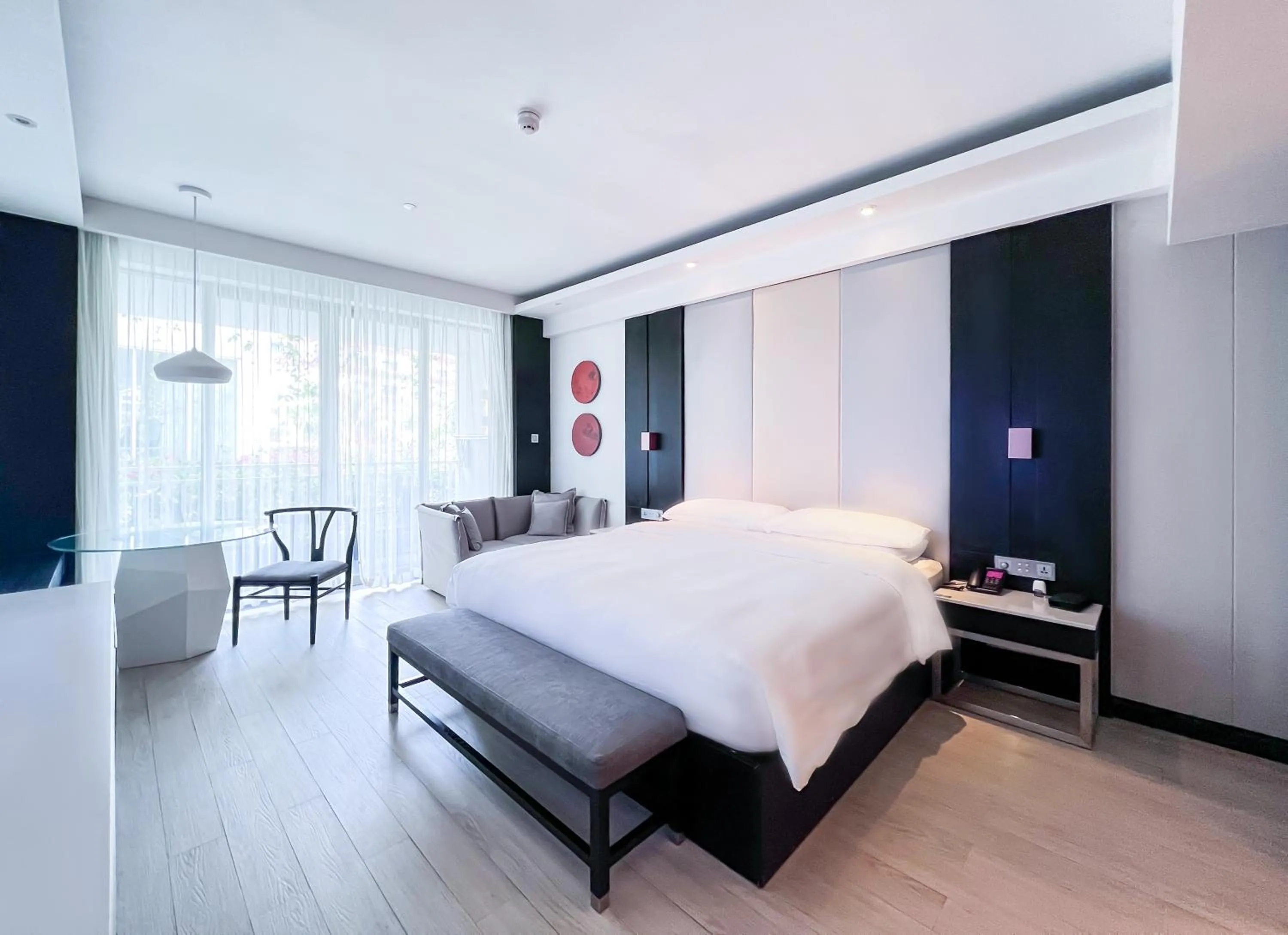 Decorative detail, Bed in Palace Resort Yalong Bay Sanya