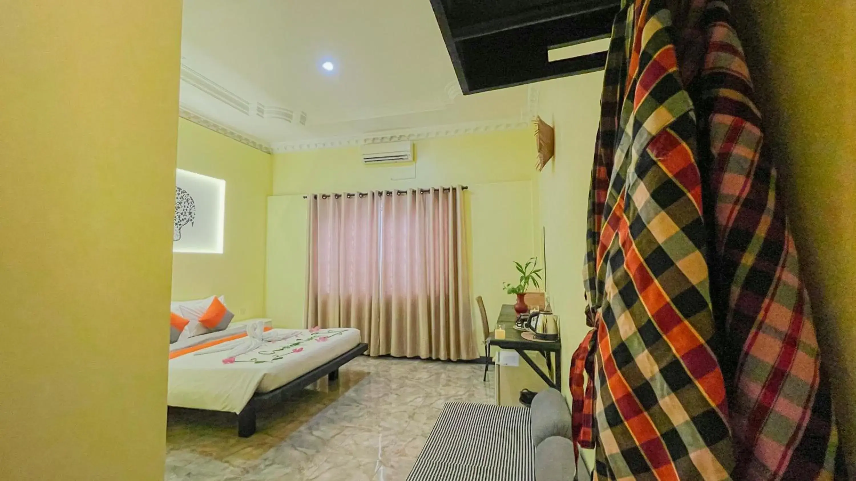 Bedroom, Bed in Central Indochine D'angkor Hotel Bedroom, Bed in Central Indochine D'angkor Hotel