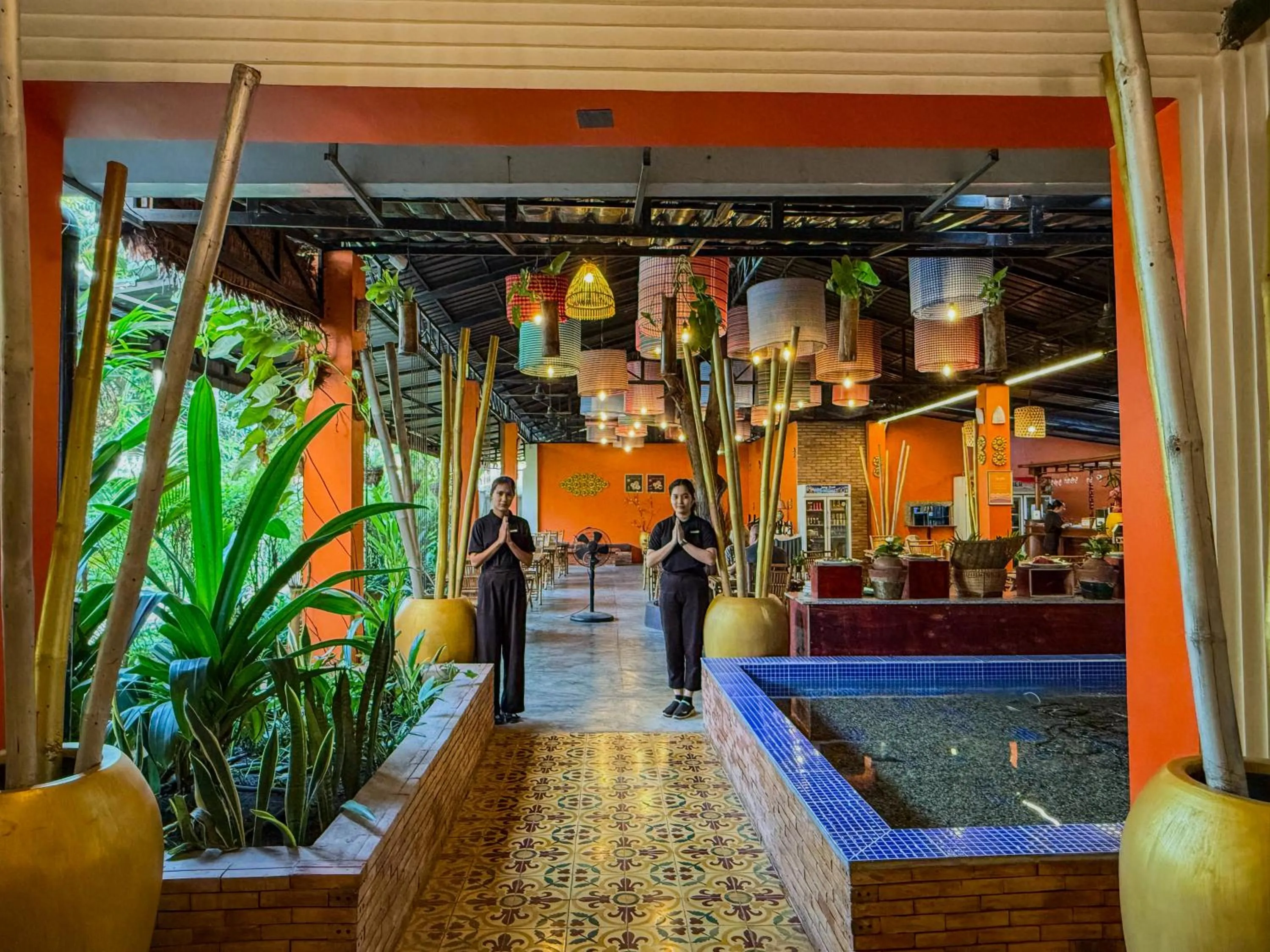 Restaurant/places to eat in Central Indochine d'Angkor Hotel