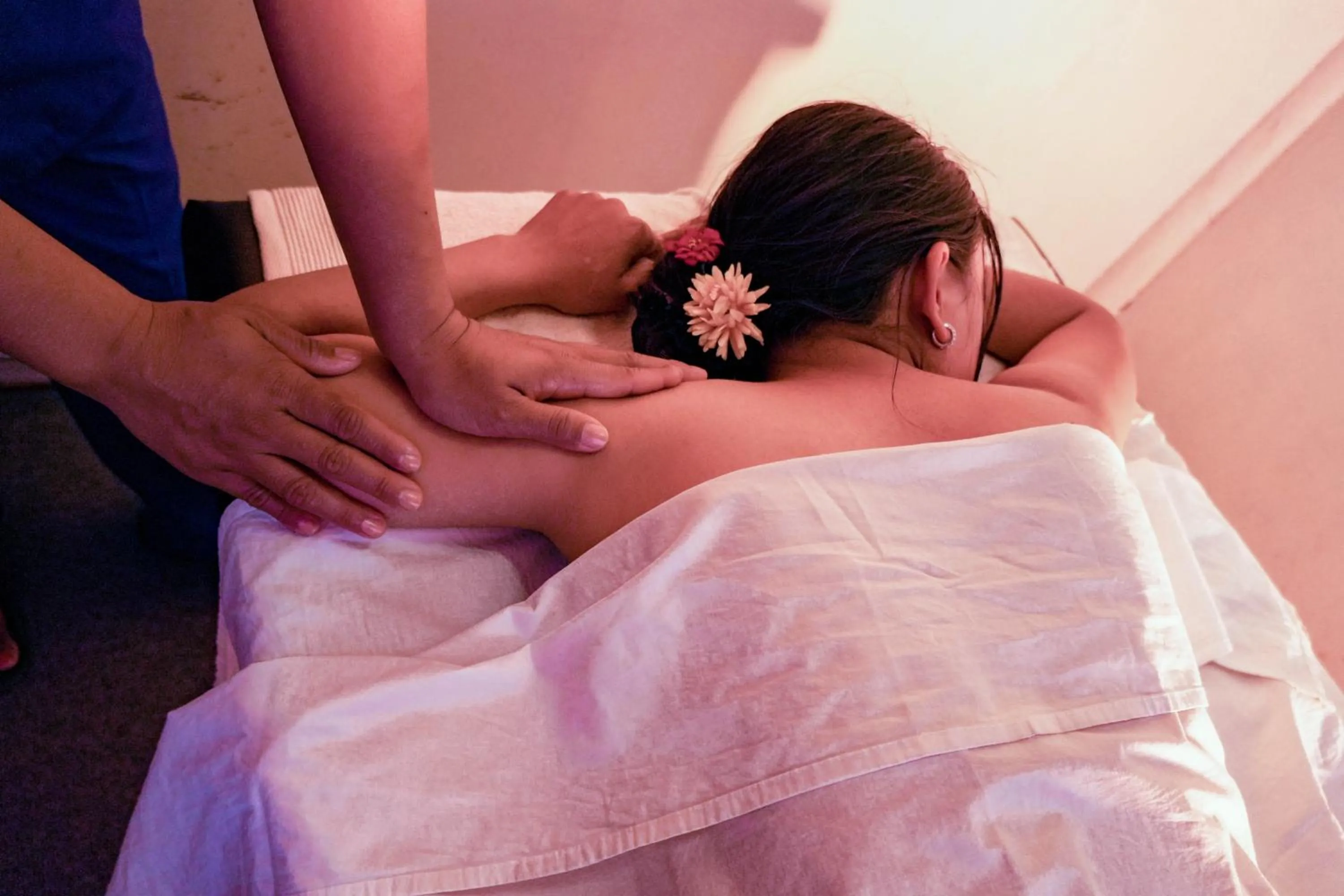 Spa and wellness centre/facilities in Himalayan Front Hotel by KGH Group