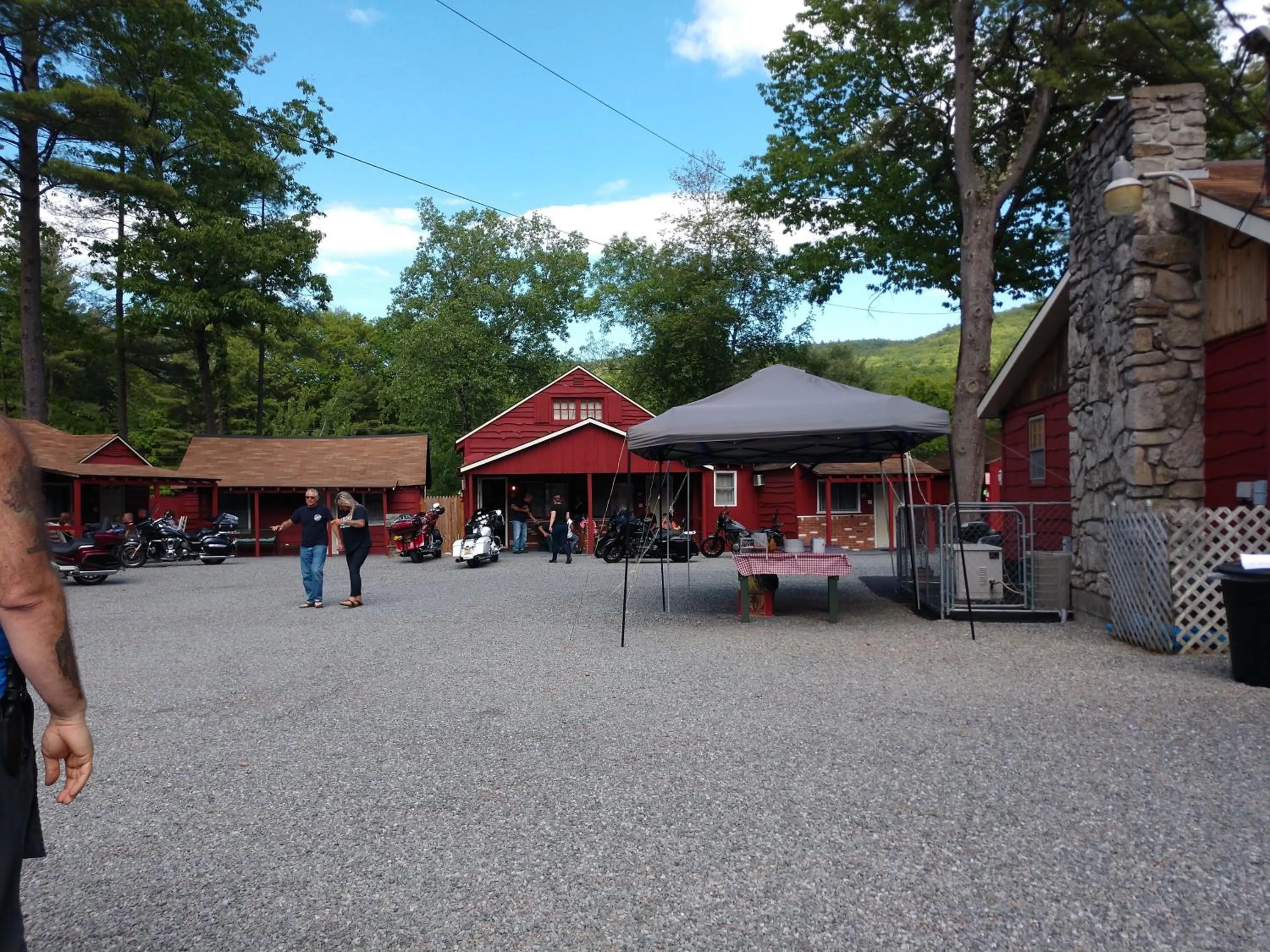 Do-Rest Court