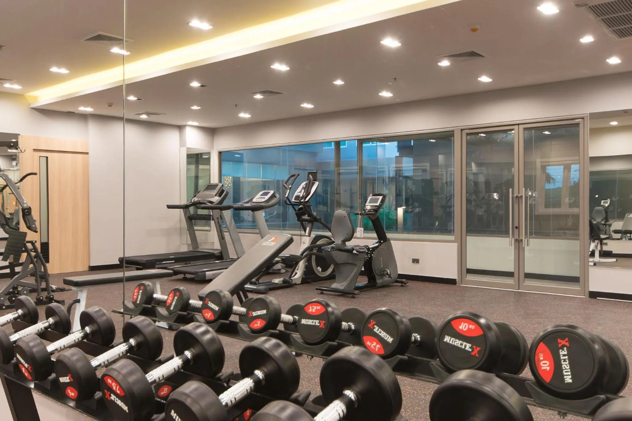 Fitness centre/facilities in Jasmine Resort Sriracha