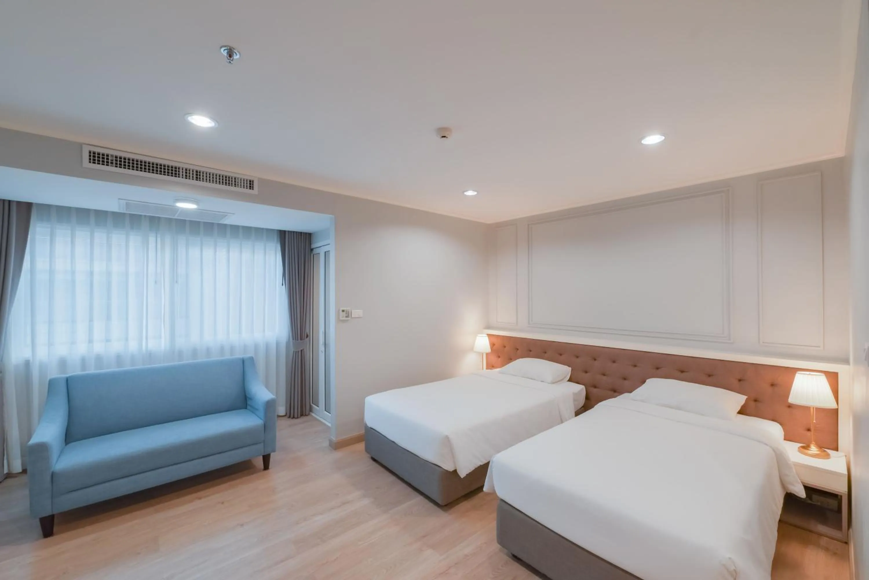 View (from property/room), Bed in Jasmine Resort Sriracha