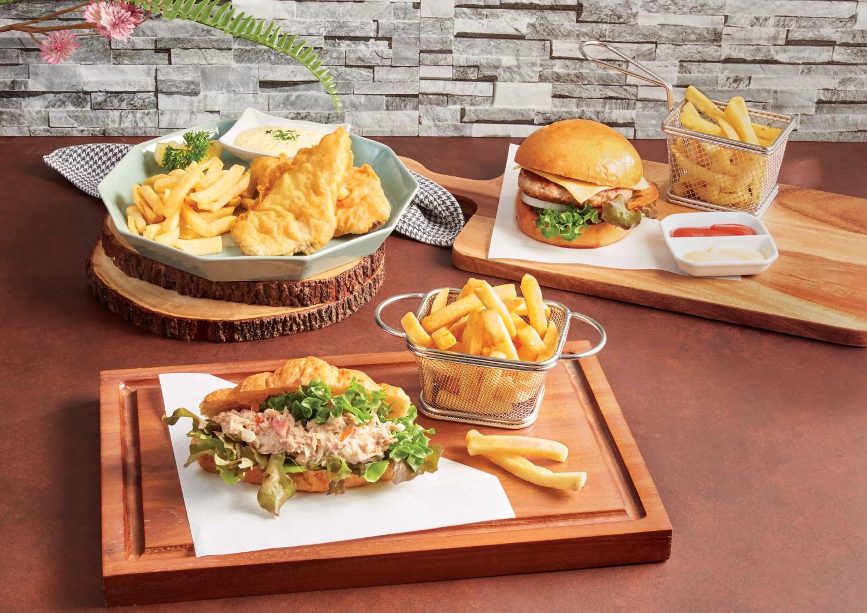 Restaurant/places to eat in Jasmine Resort Sriracha