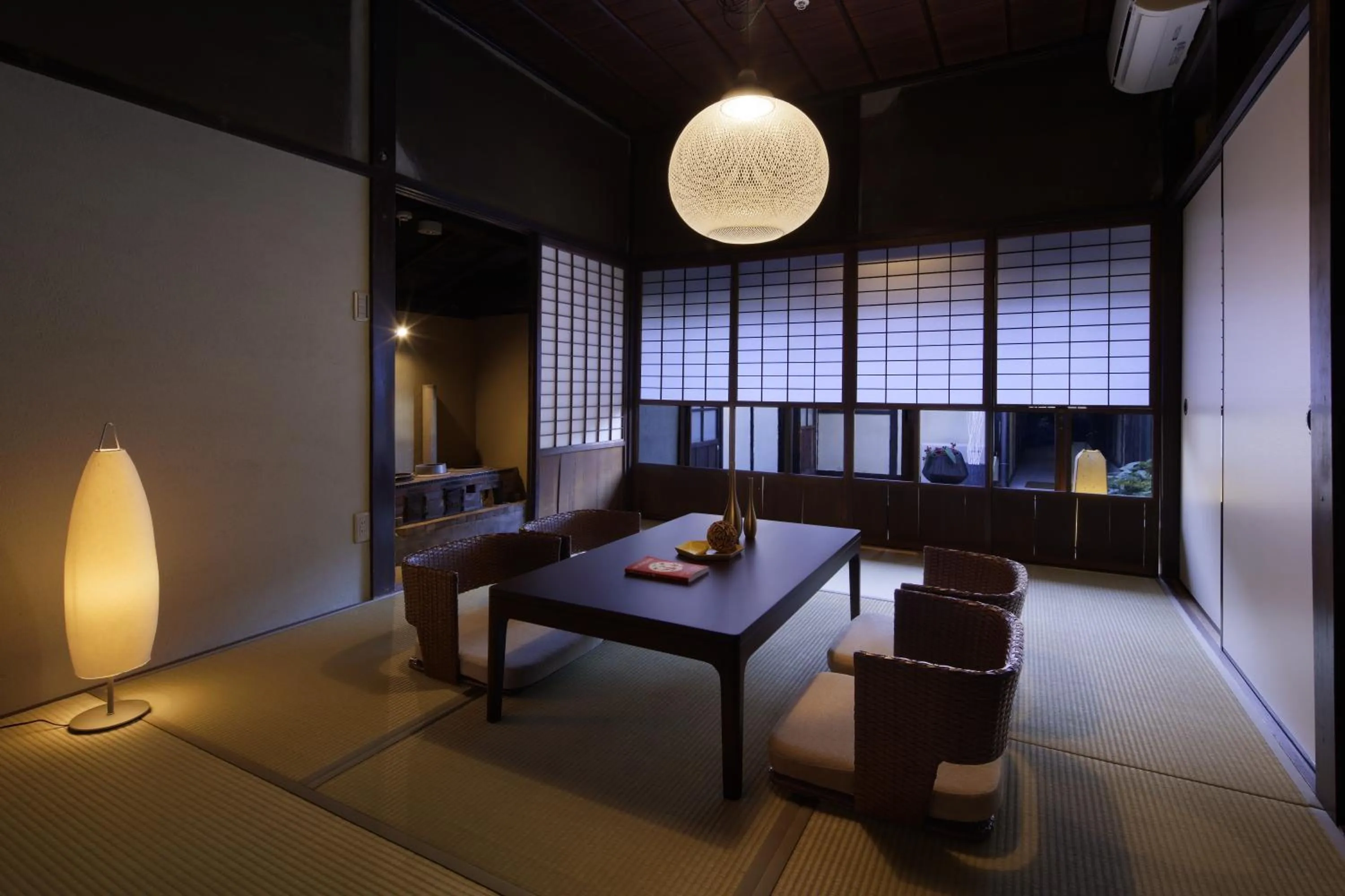 Photo of the whole room in NIPPONIA Sasayama Castle Town Hotel