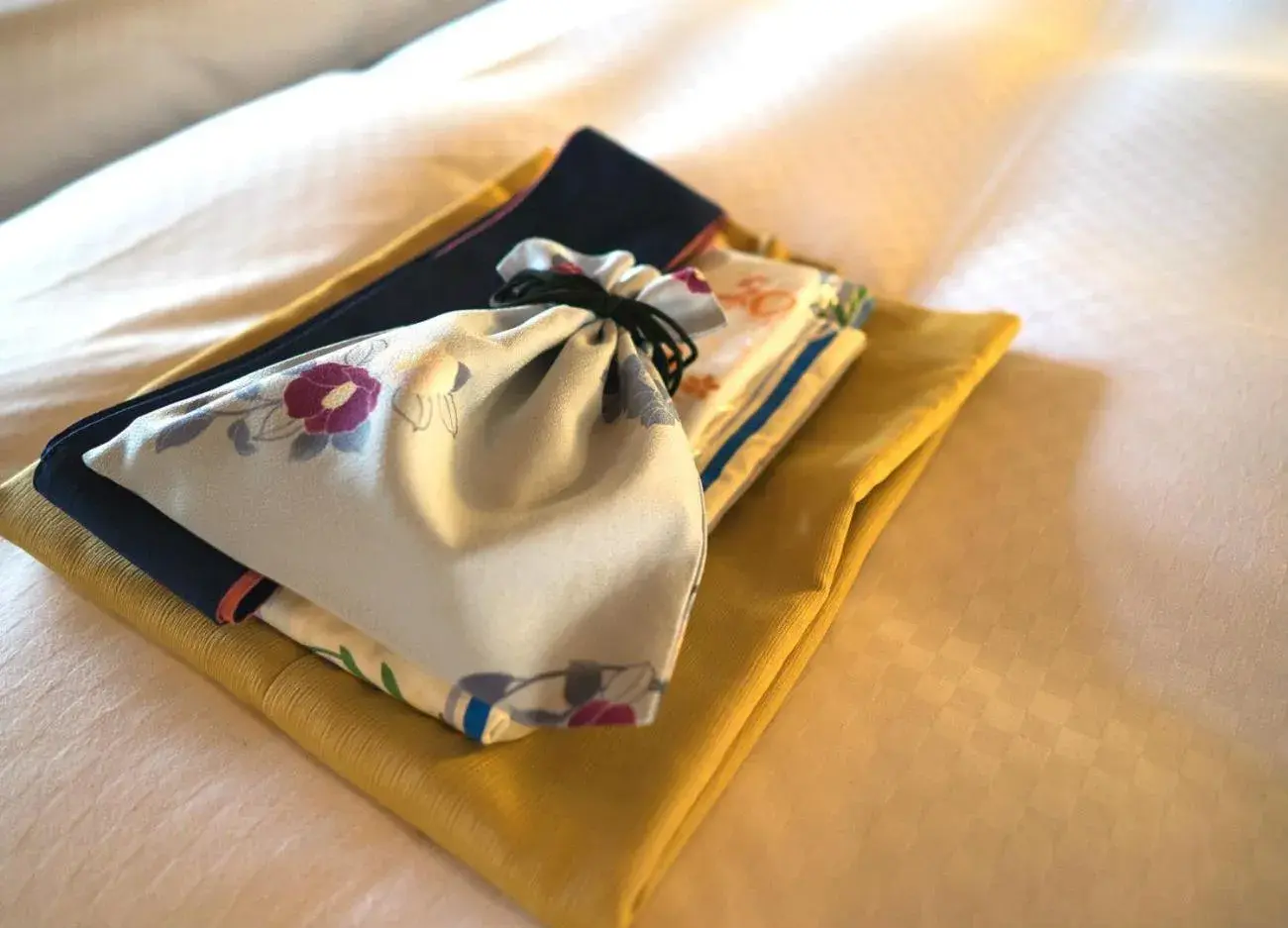 Photo of the whole room, Bed in NIPPONIA Sasayama Castle Town Hotel Photo of the whole room, Bed in NIPPONIA Sasayama Castle Town Hotel