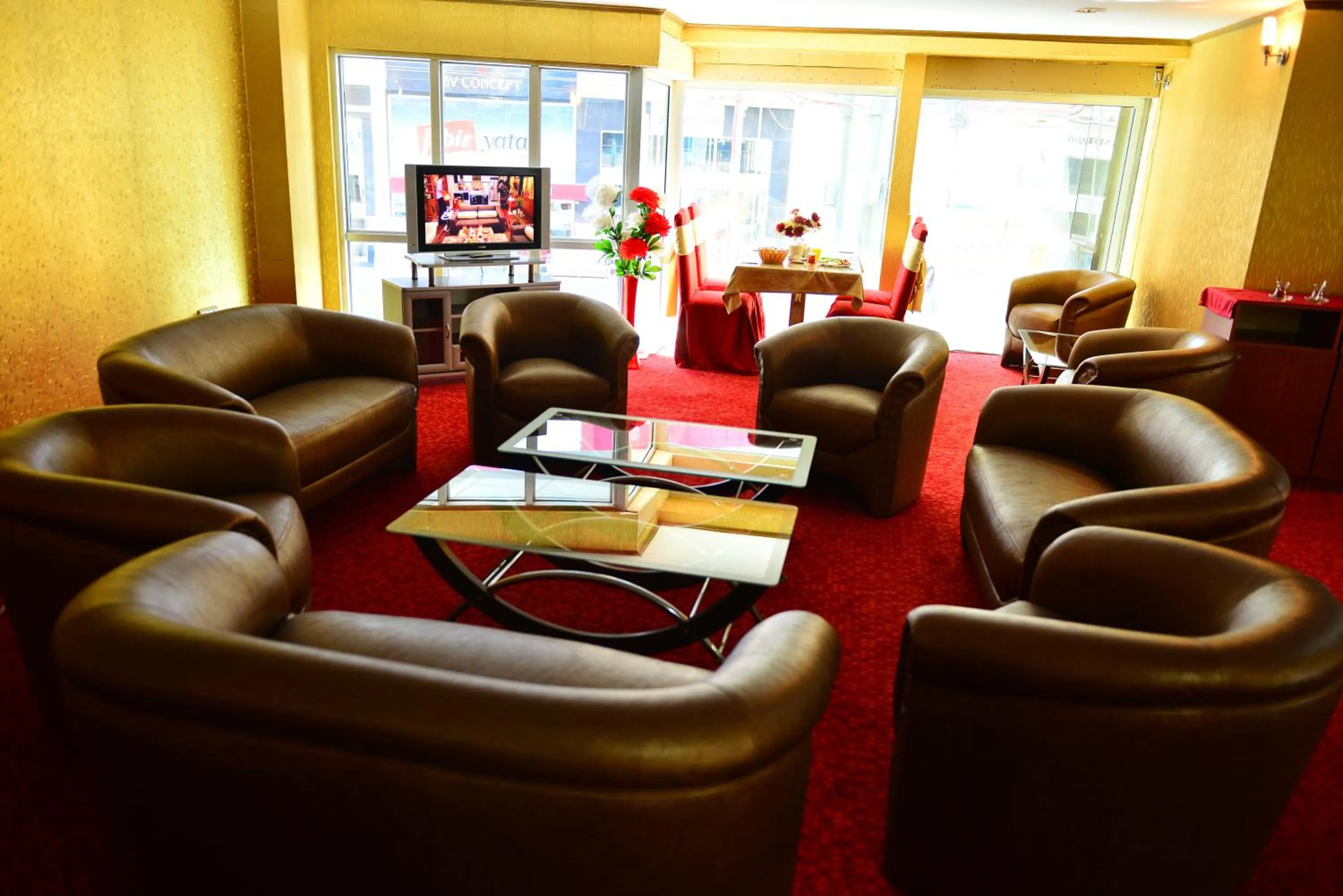 Restaurant/places to eat in Kivrak Hotel