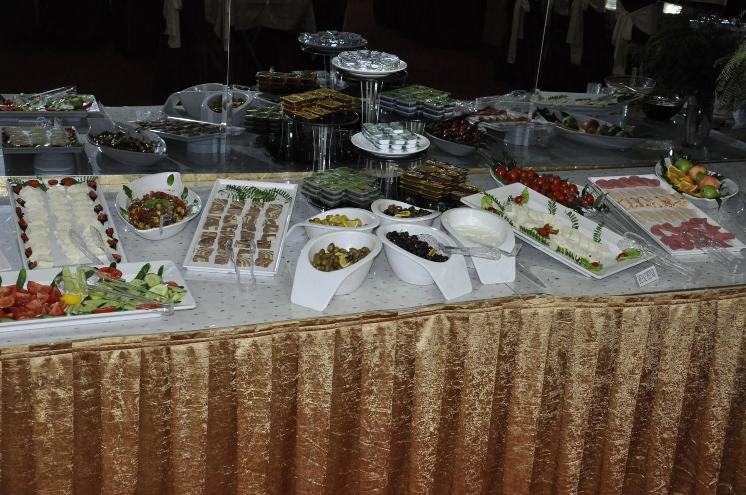Food in Kivrak Hotel