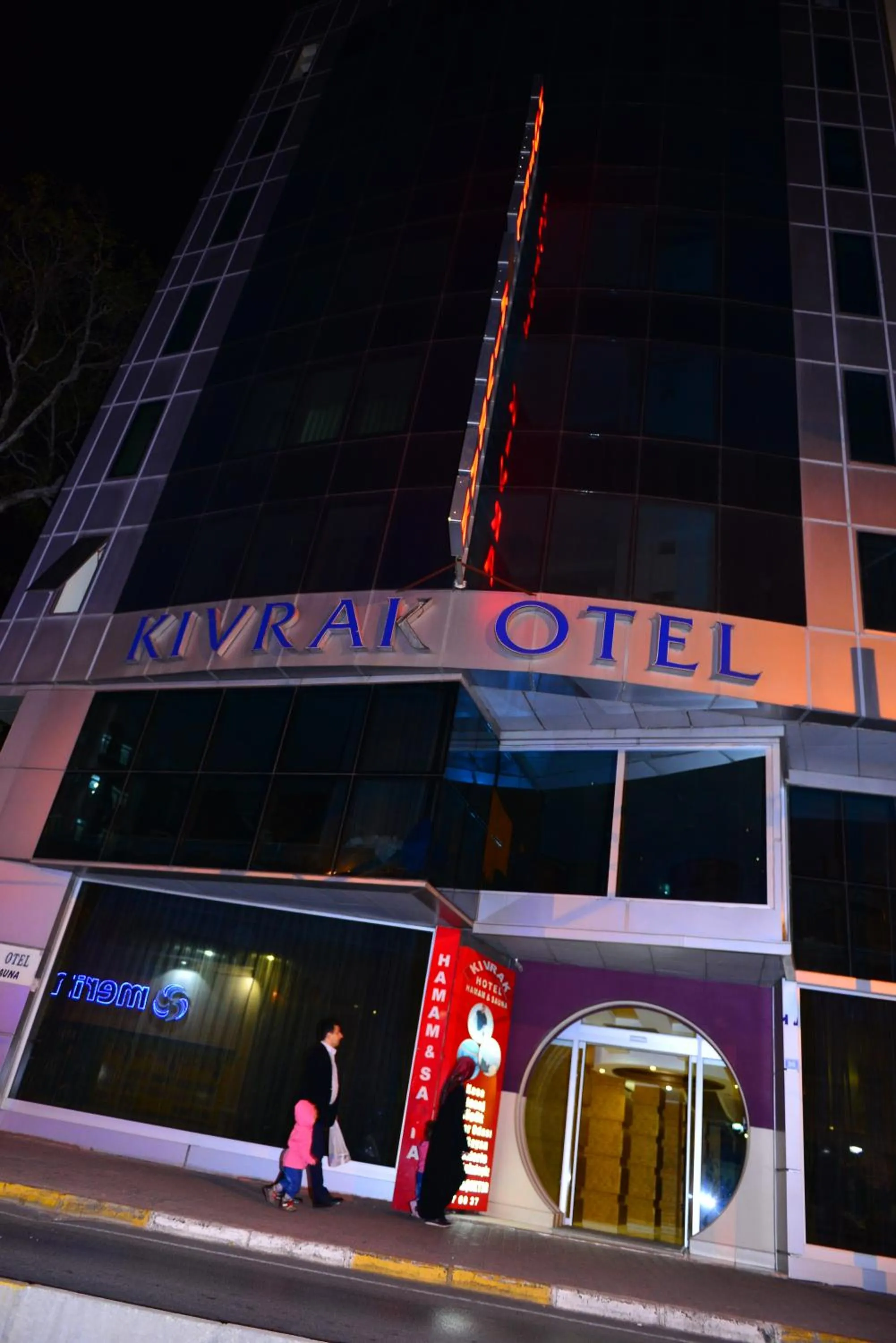 Facade/entrance in Kivrak Hotel