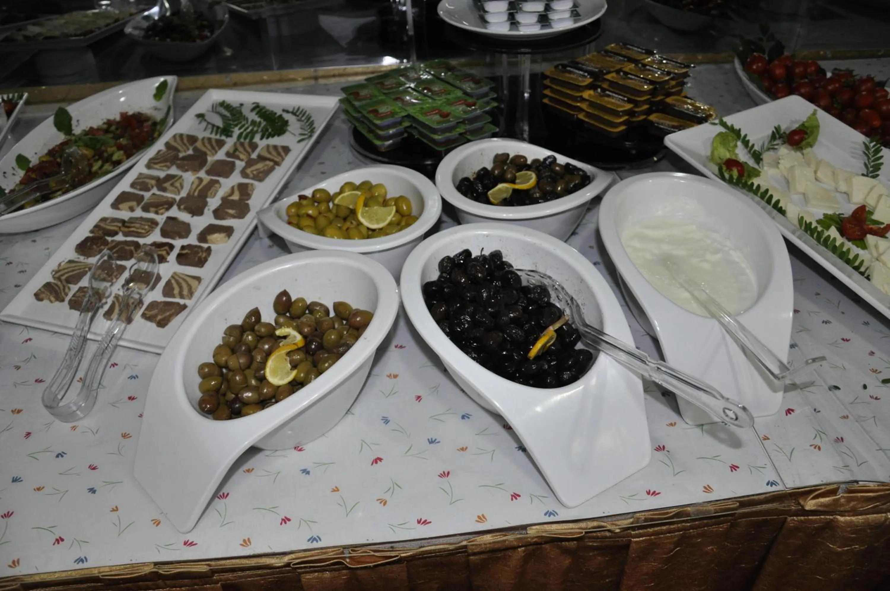 Food in Kivrak Hotel