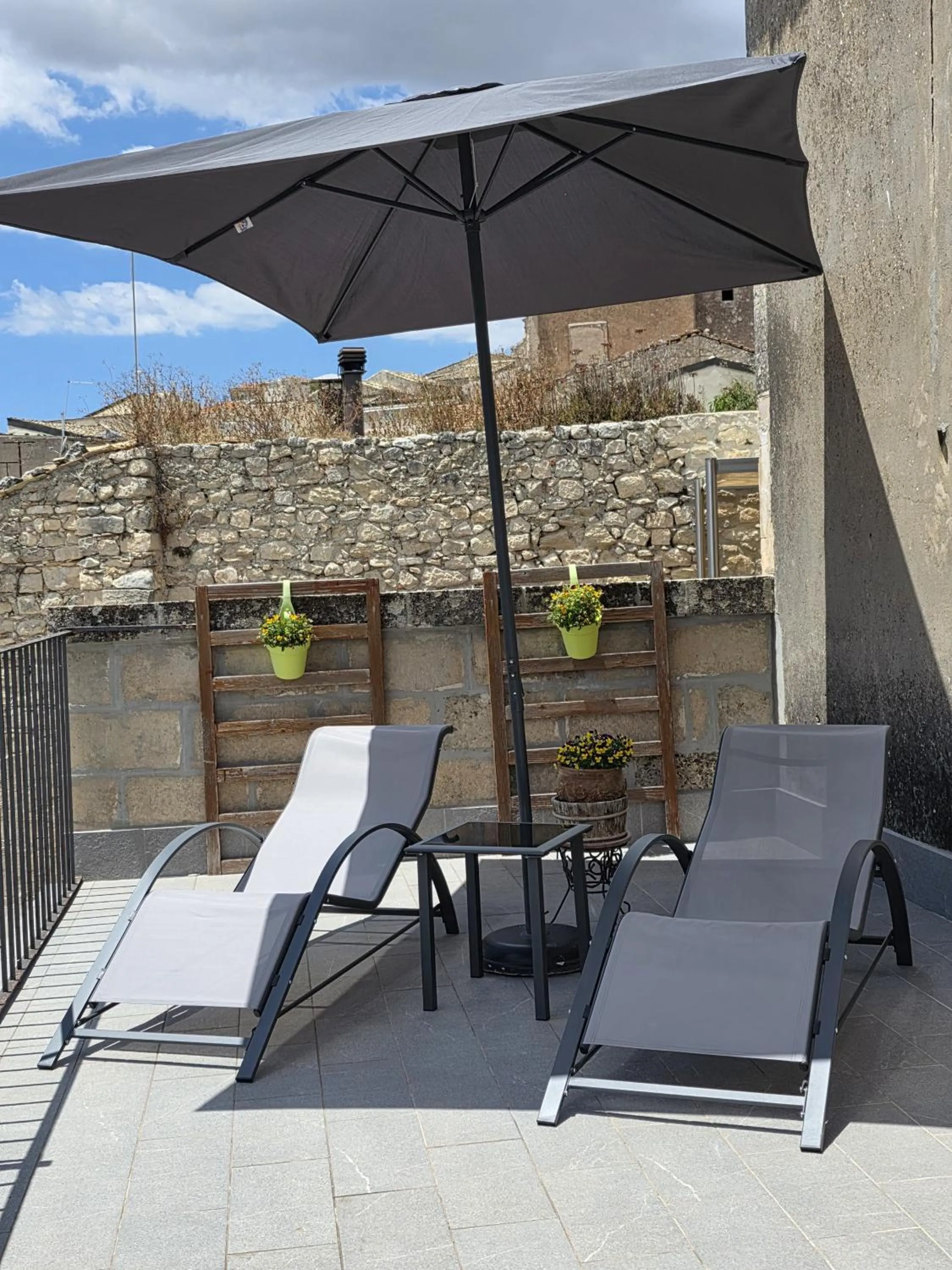 Balcony/Terrace in Residenza Donnafugata B&B